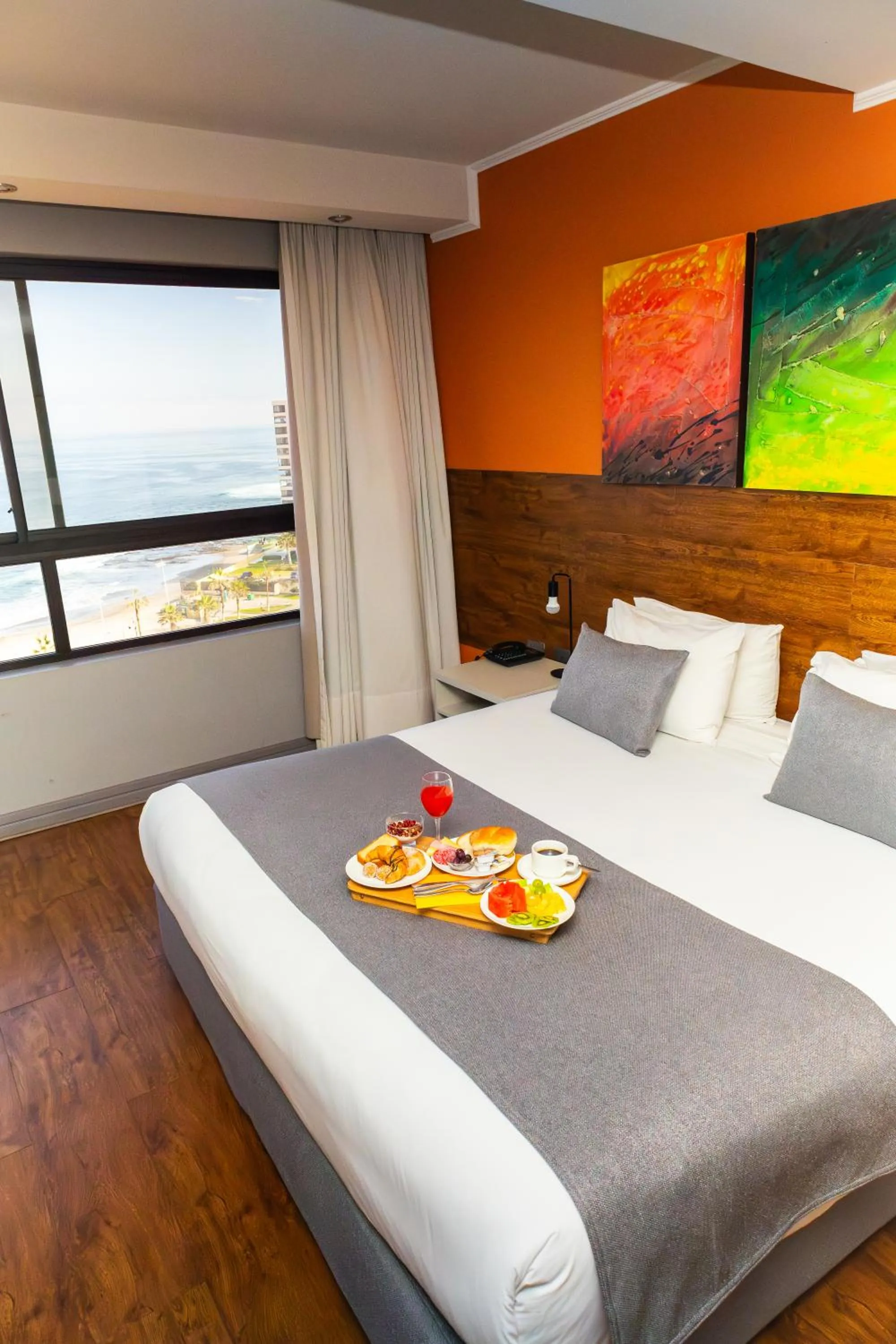 Sea view, Bed in Gran Cavancha Suite