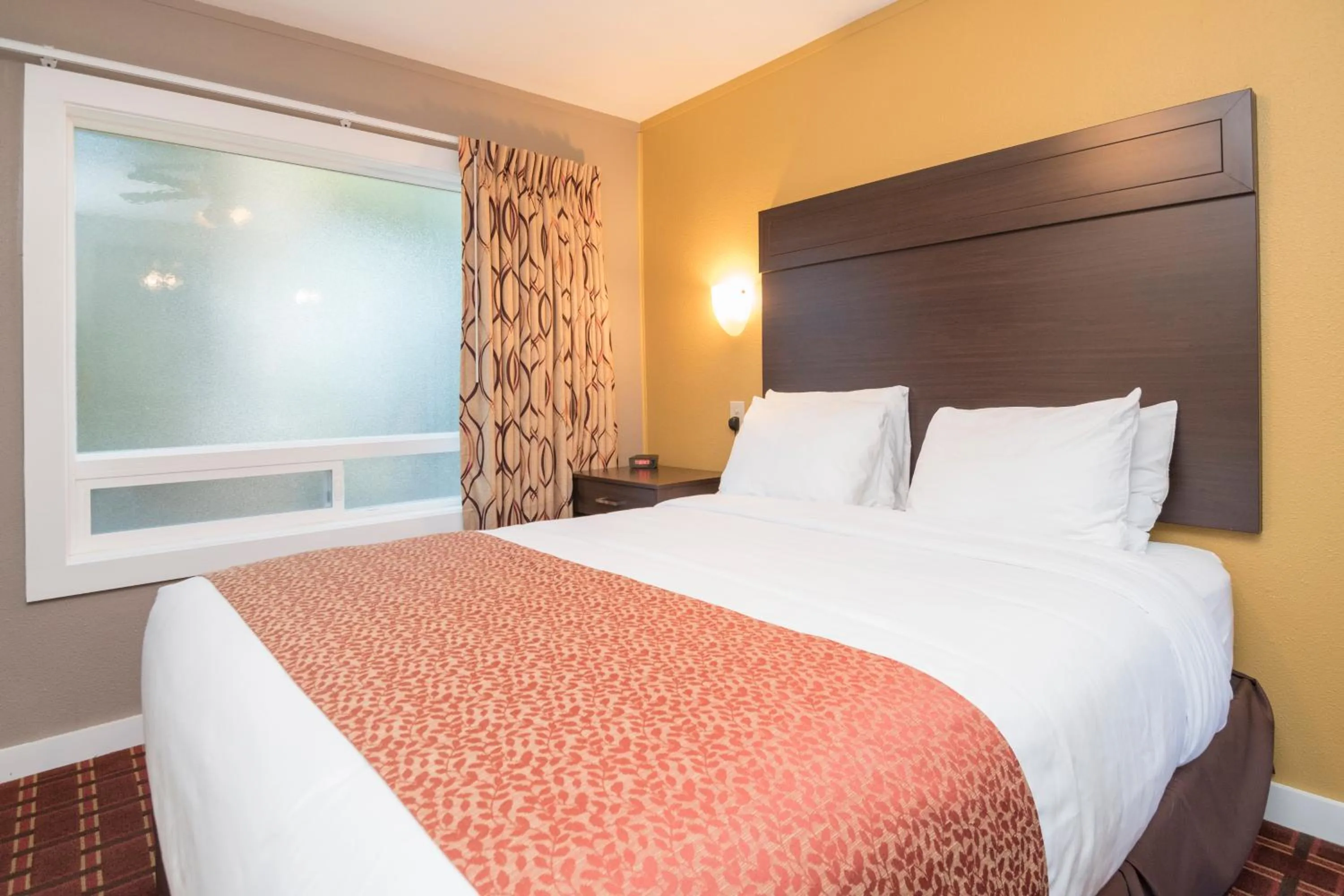 Bedroom, Bed in Capitol Hill Motel