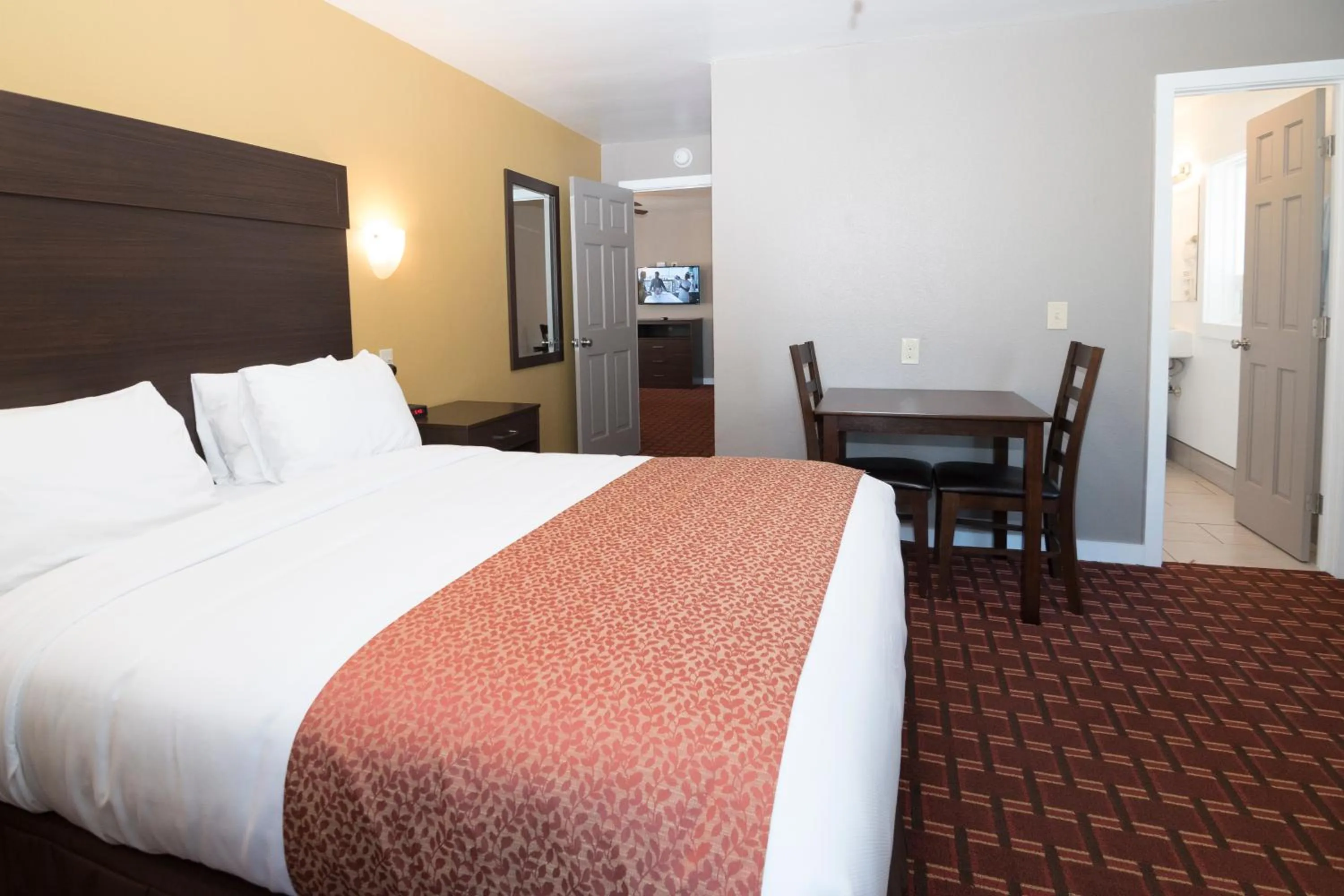 Bedroom, Bed in Capitol Hill Motel