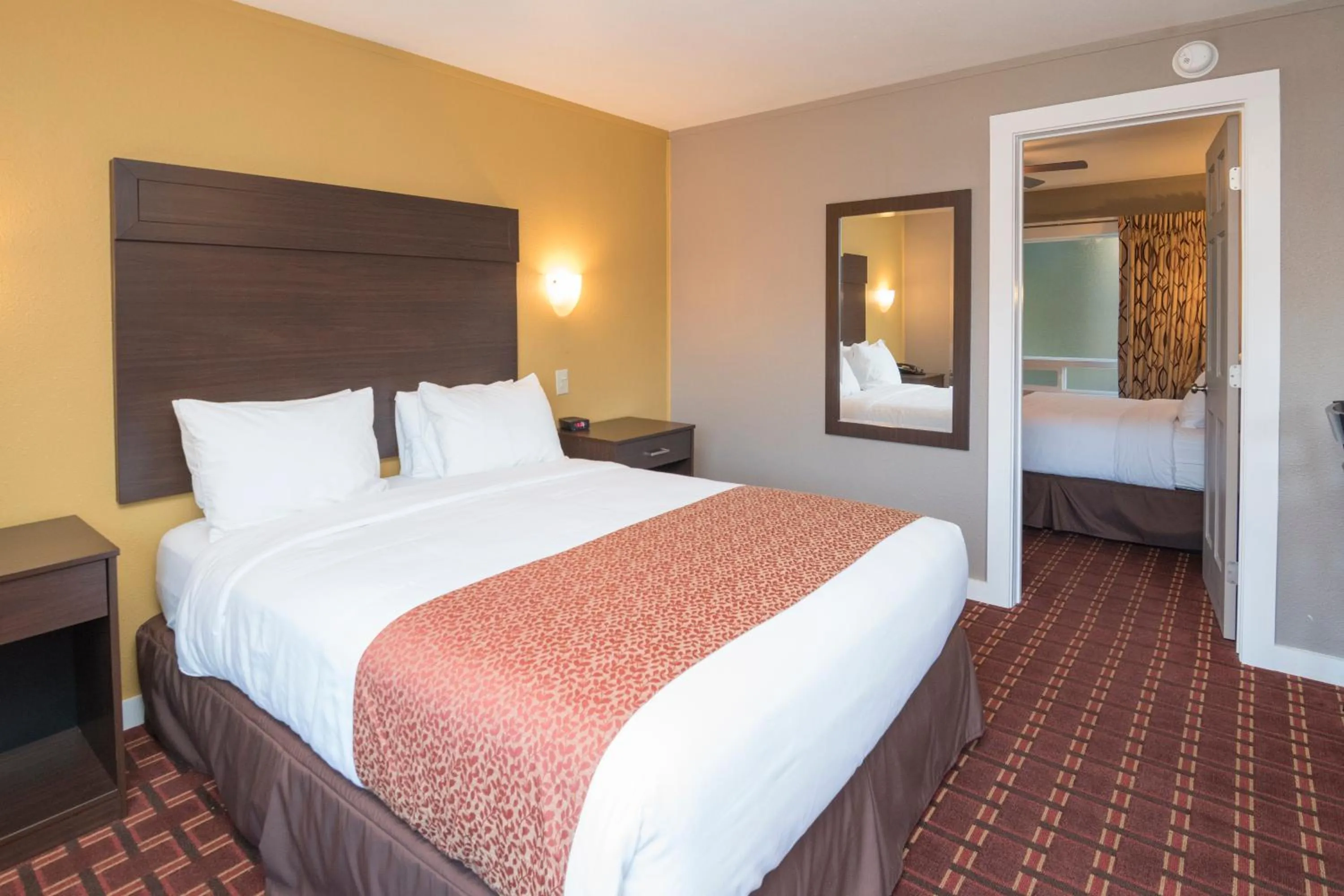 Bedroom, Bed in Capitol Hill Motel