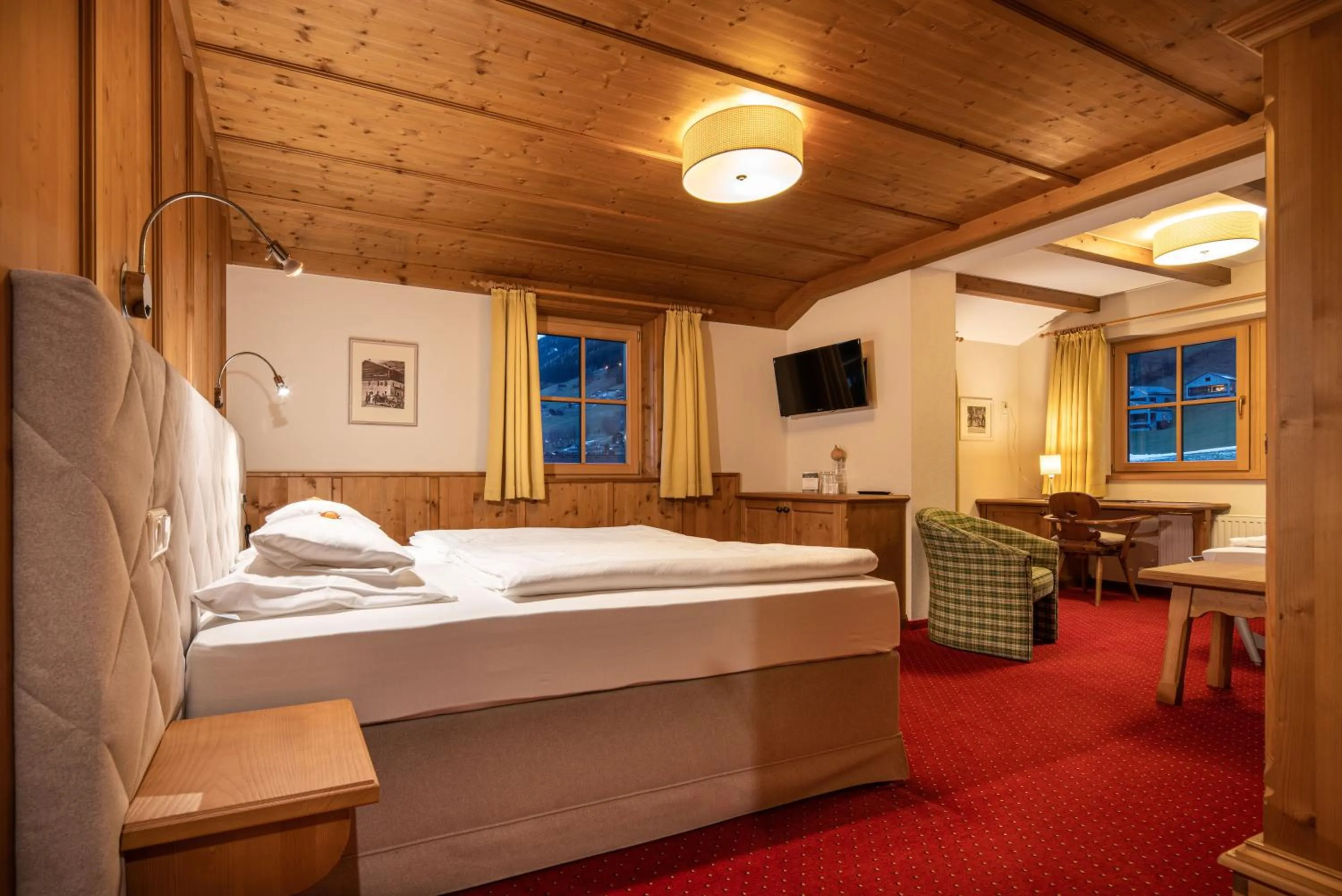 Bed in Hotel Senningerbräu