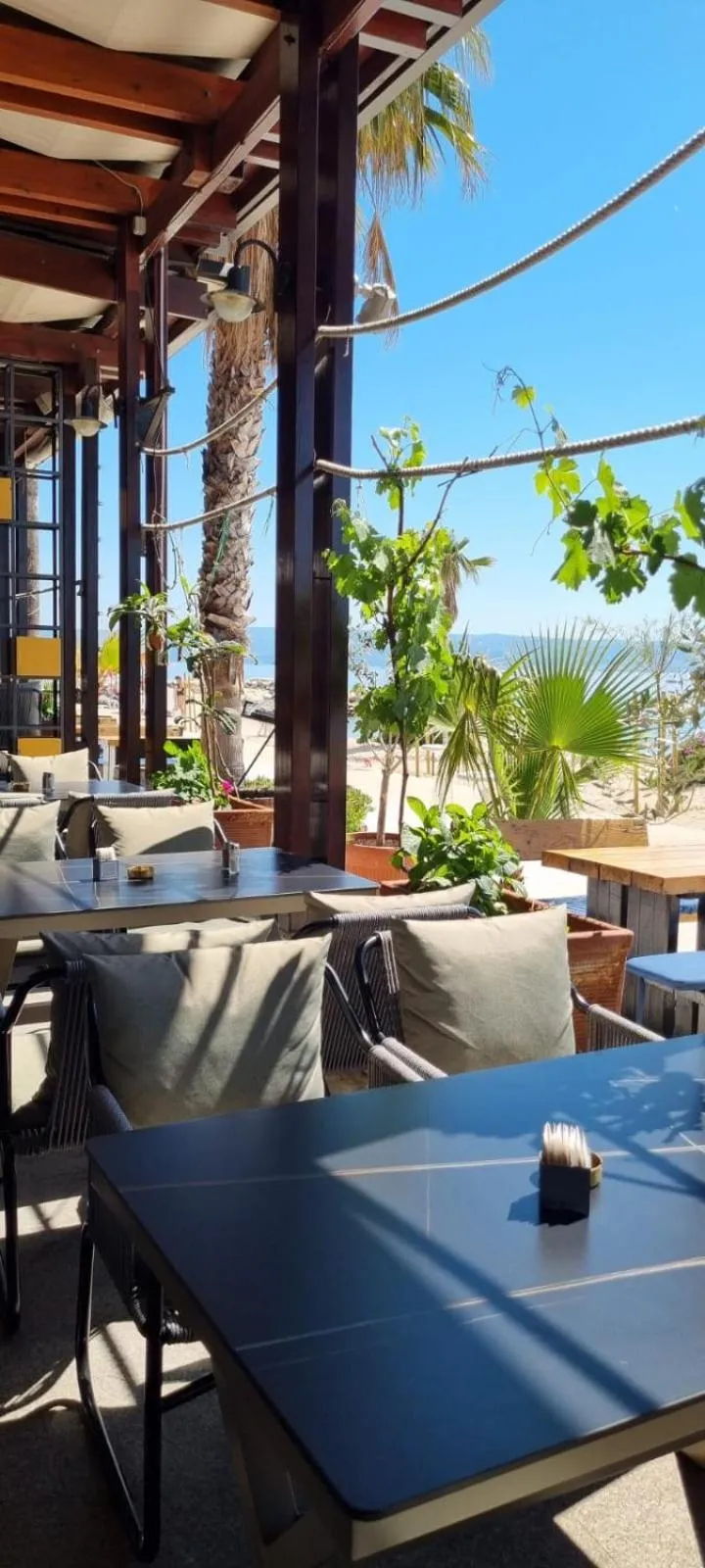 Restaurant/places to eat in Hotel Gala Split