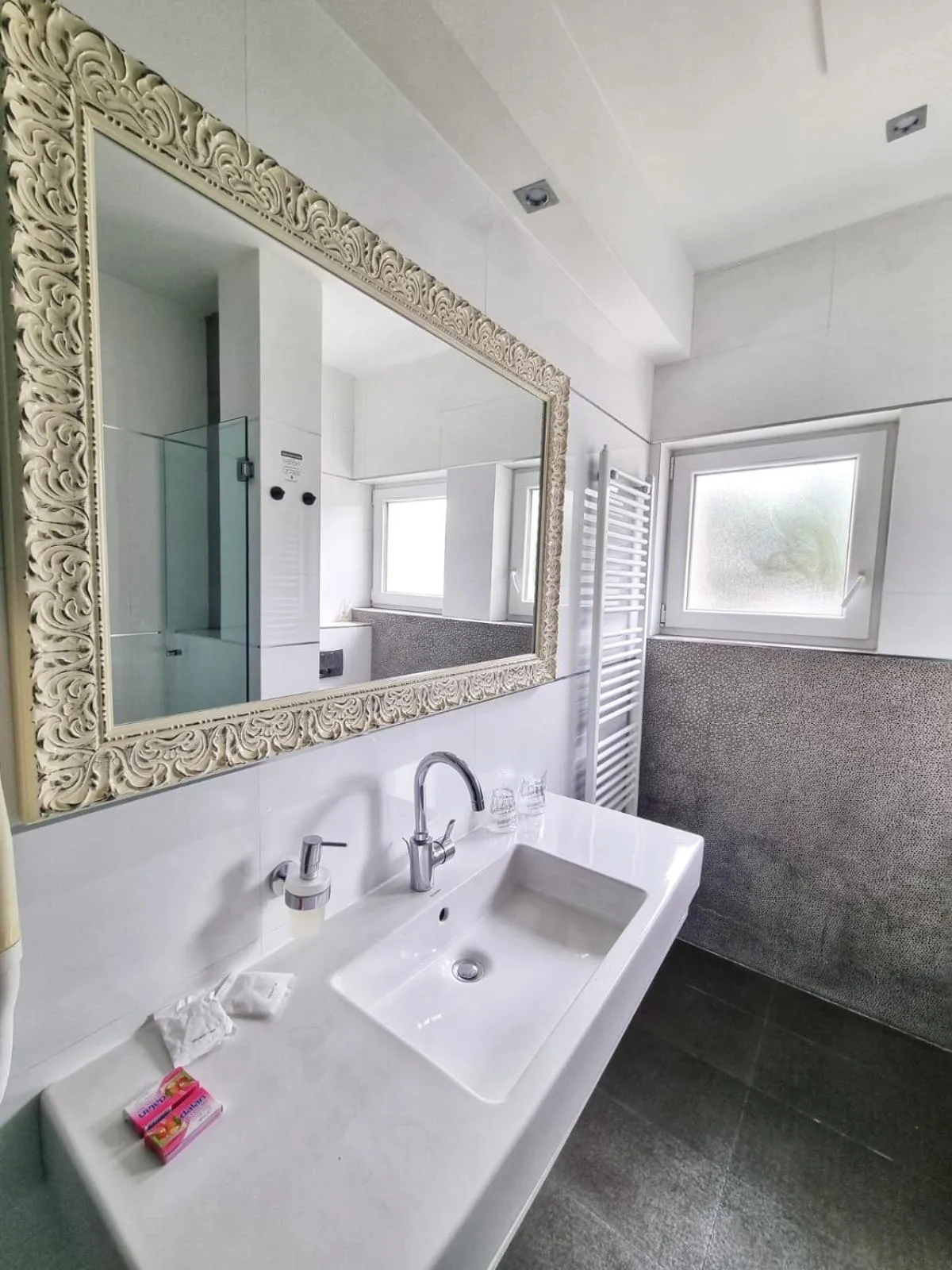 Toilet in Hotel Gala Split