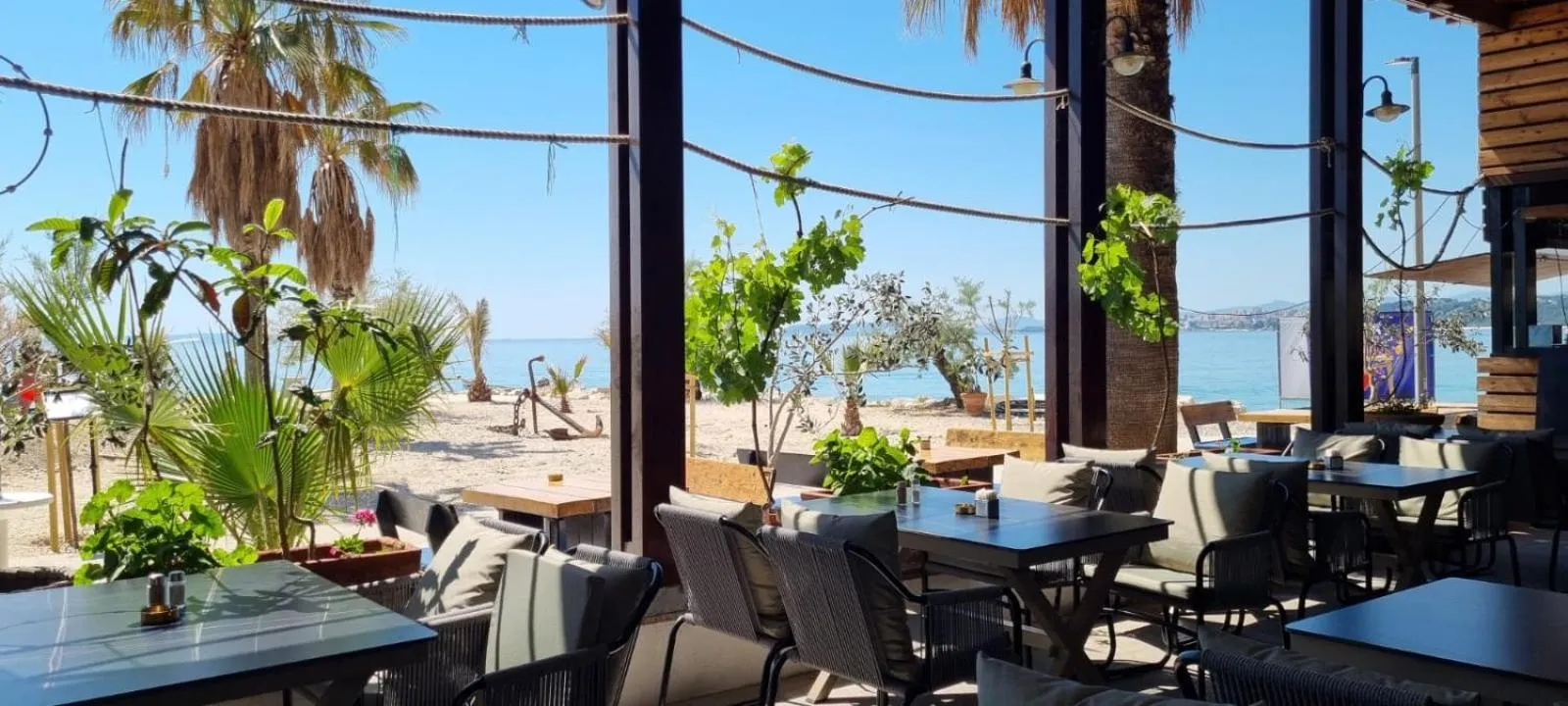 Restaurant/places to eat in Hotel Gala Split