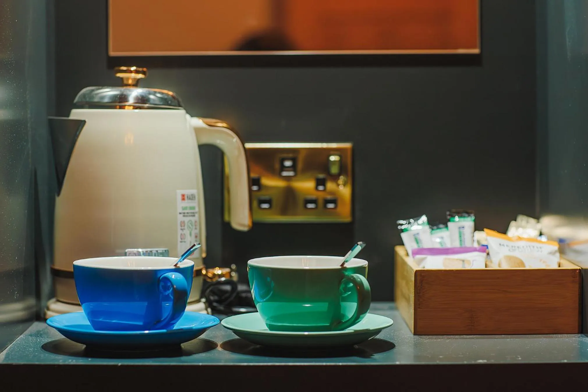 Coffee/tea facilities in The Dukeries Lodge, Edwinstowe, Nottinghamshire