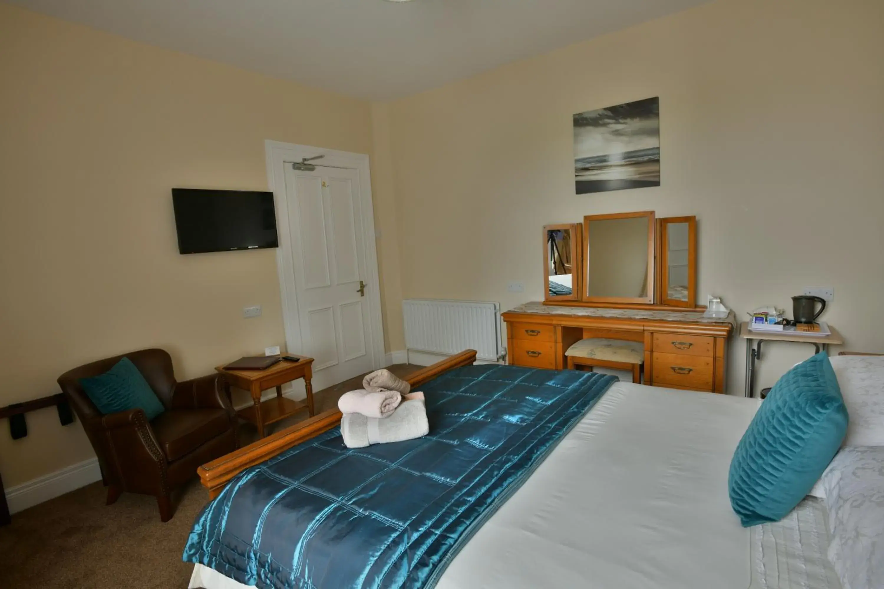 Double Room with Private External Bathroom in Cul-Erg House & Kitchen Double Room with Private External Bathroom in Cul-Erg House & Kitchen