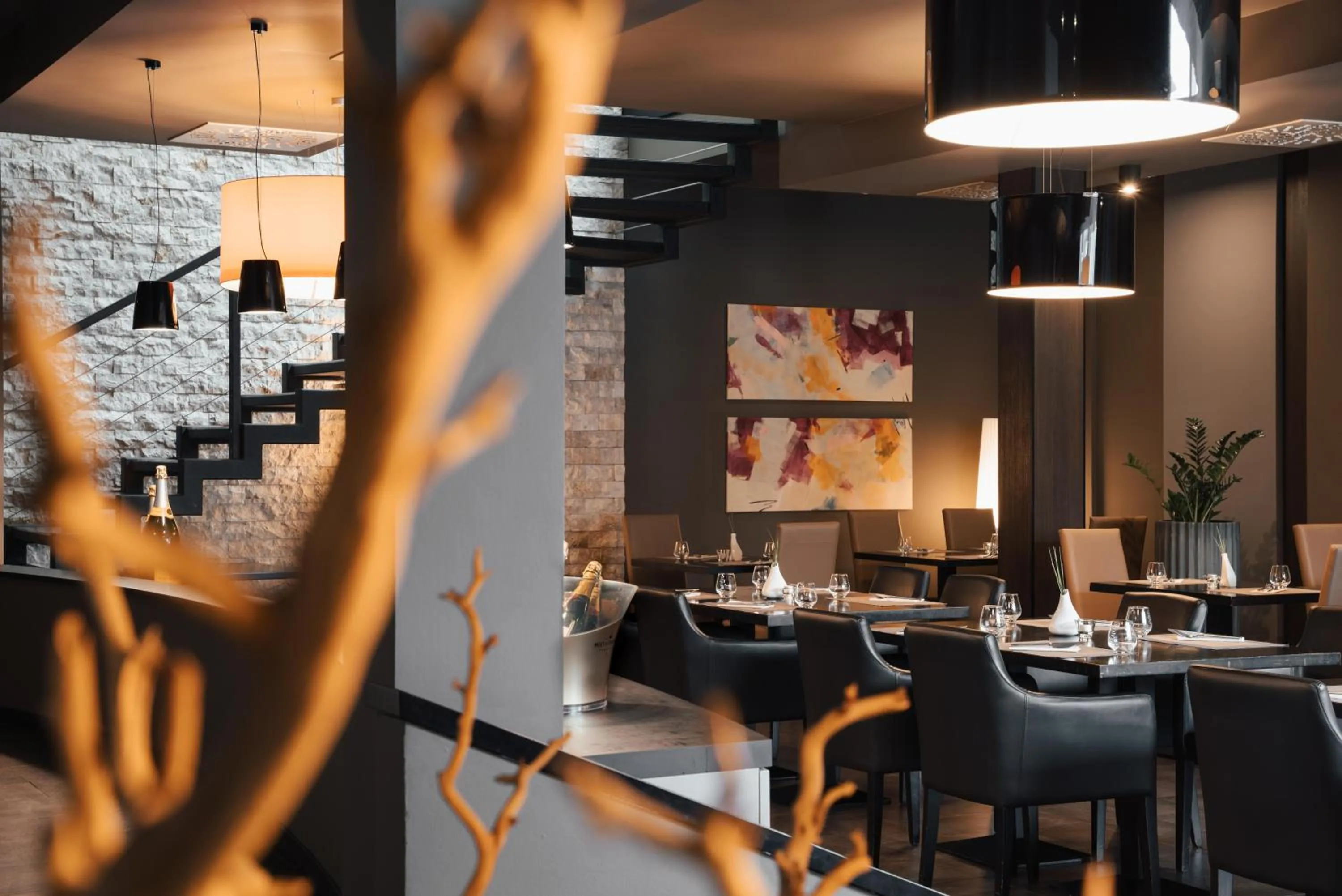 Restaurant/places to eat in Volcano Spa Hotel