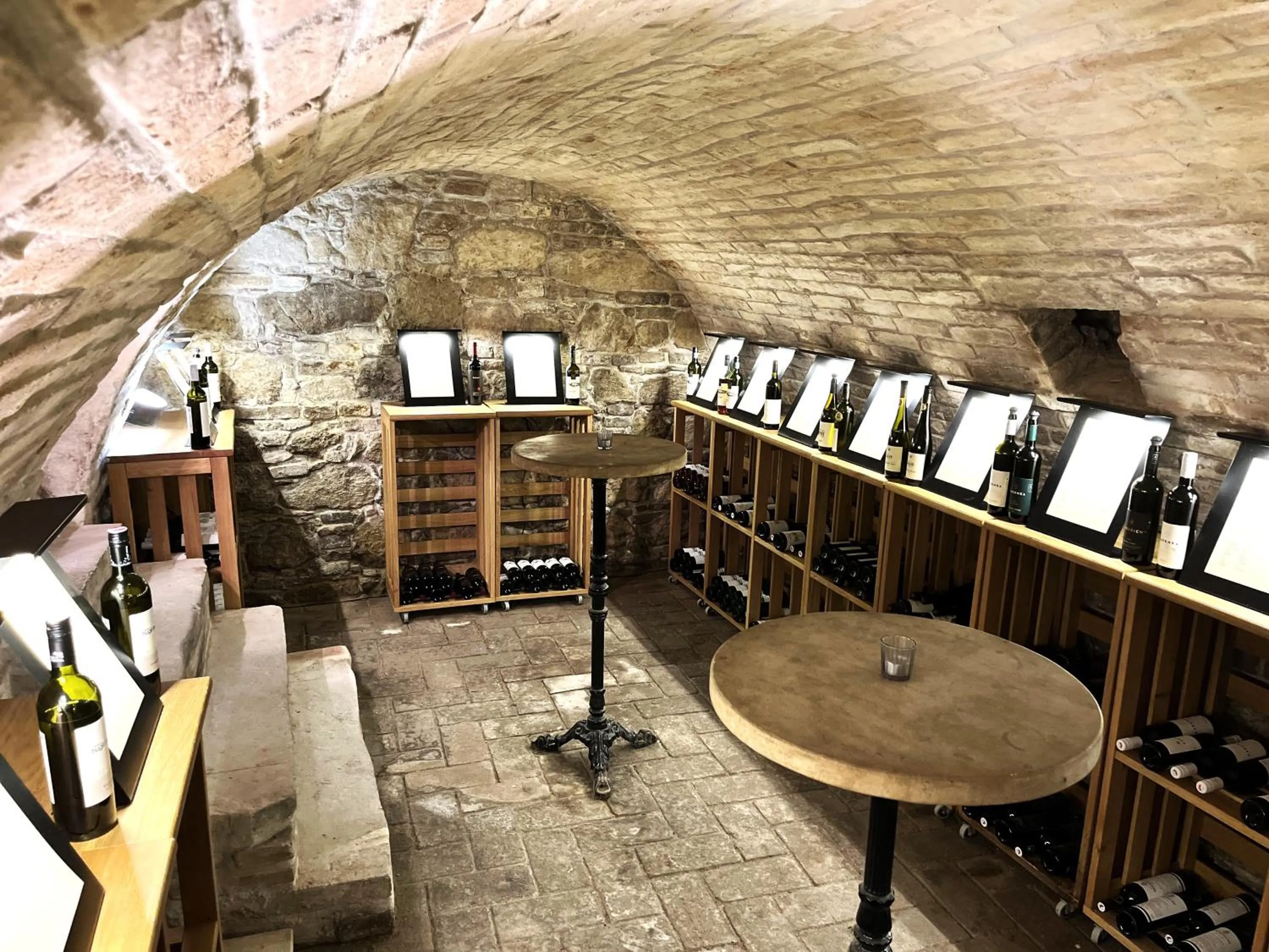 Restaurant/places to eat in Boutique Hotel Templ