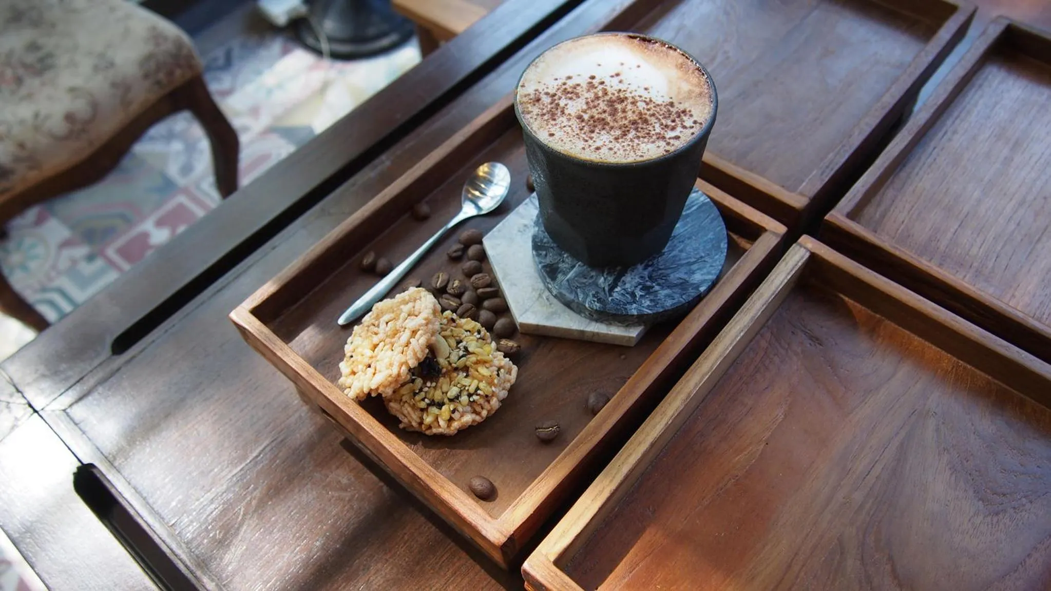 Food and drinks in JARITT NyMMANH