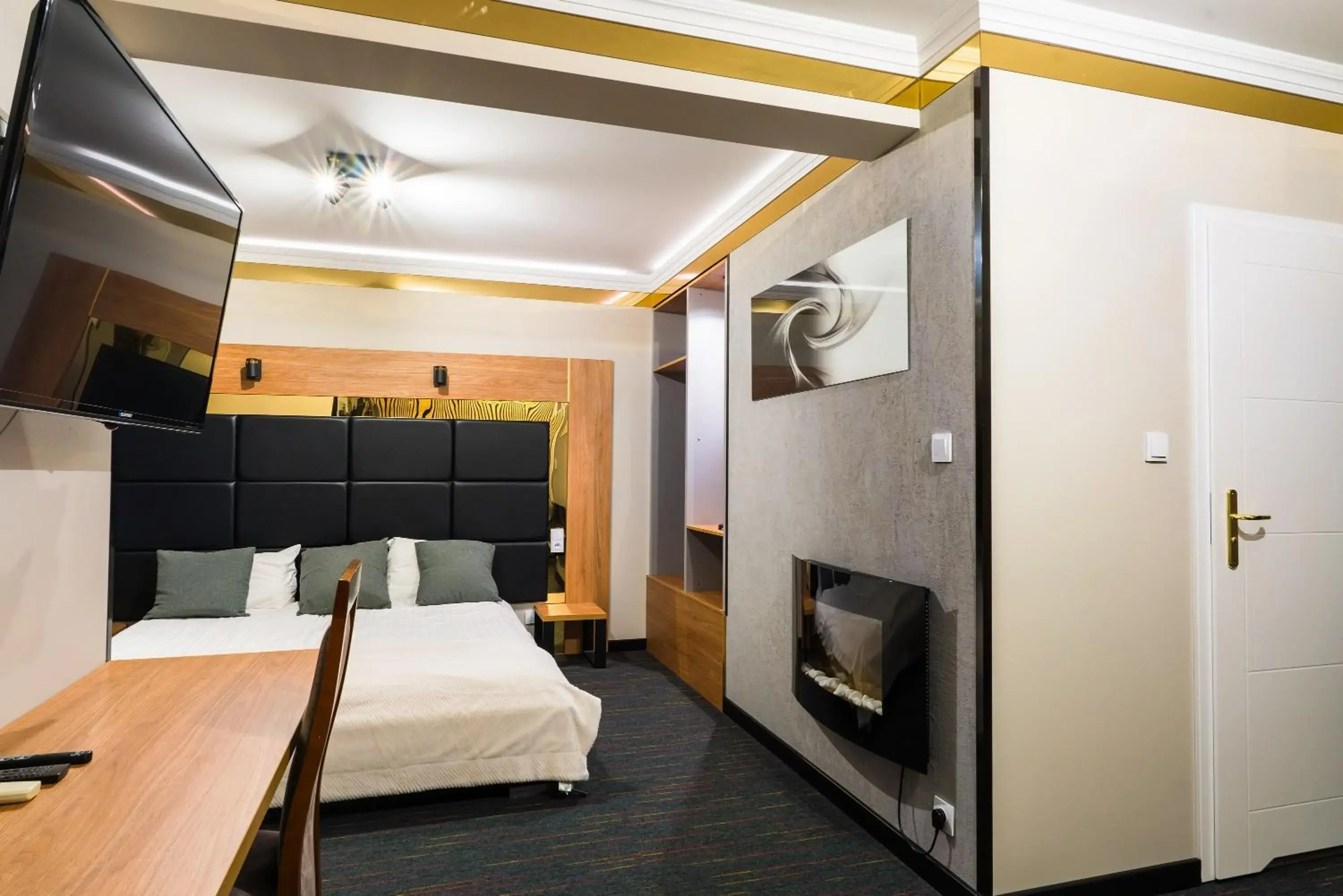 Superior Double or Twin Room - single occupancy in GLAMOUR - Restaurant & SPA Superior Double or Twin Room - single occupancy in GLAMOUR - Restaurant & SPA