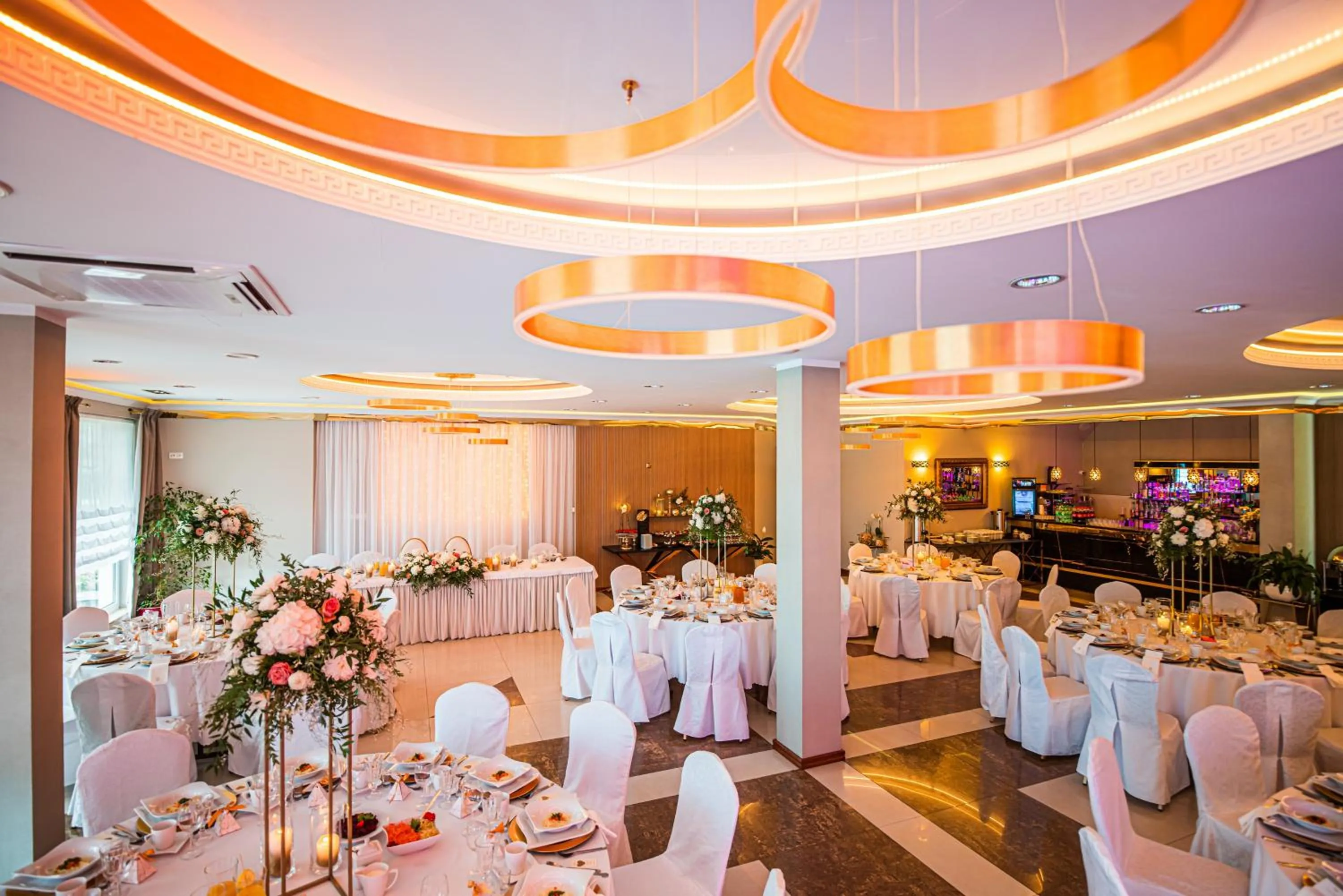 Restaurant/places to eat in GLAMOUR - Restaurant & SPA