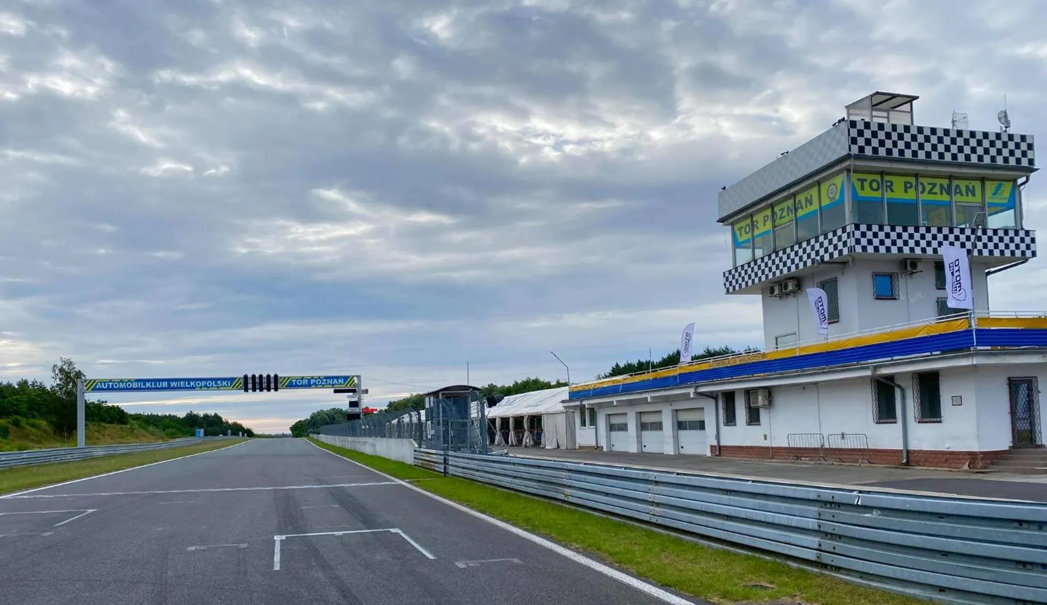 Nearby landmark in GLAMOUR - Restaurant & SPA