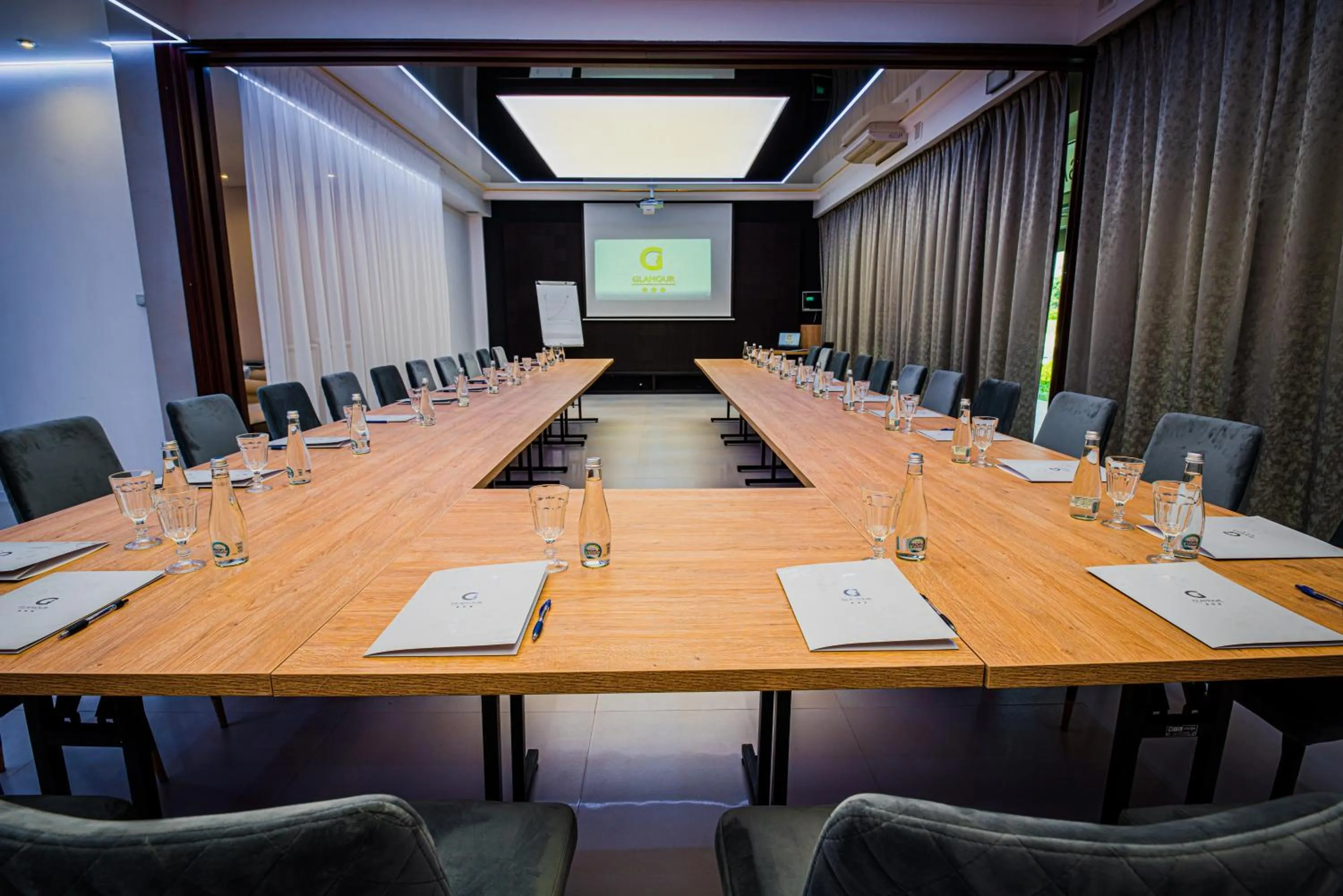 Meeting/conference room in GLAMOUR - Restaurant & SPA