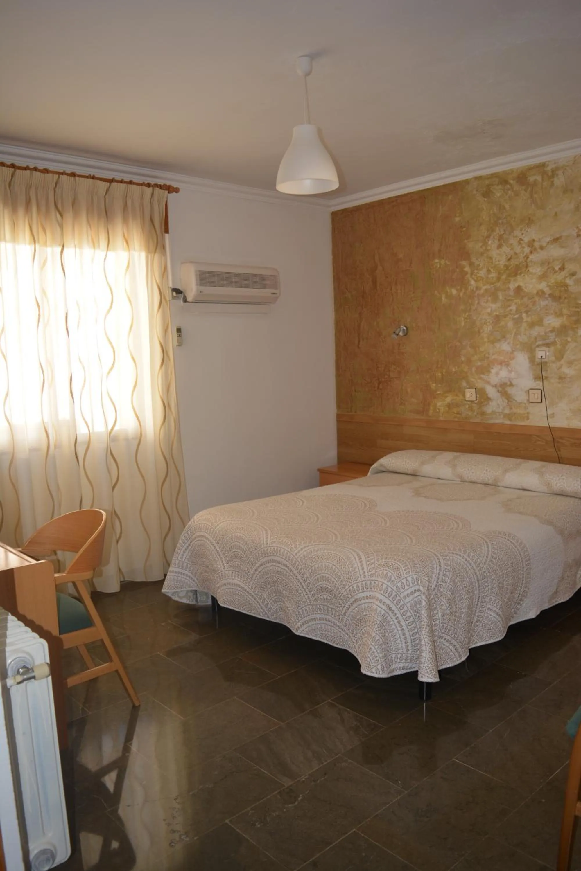 Bed in Hostal Manolete