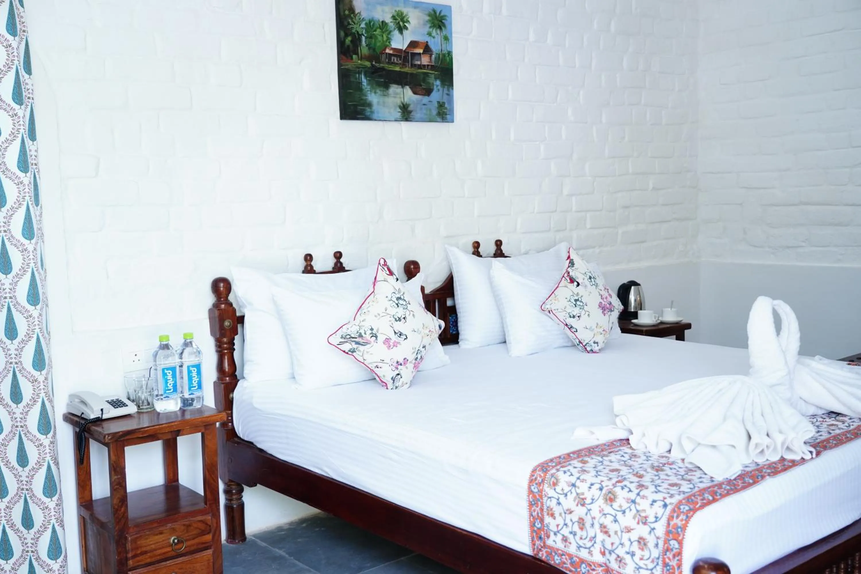 Bed in Heli Pushkar