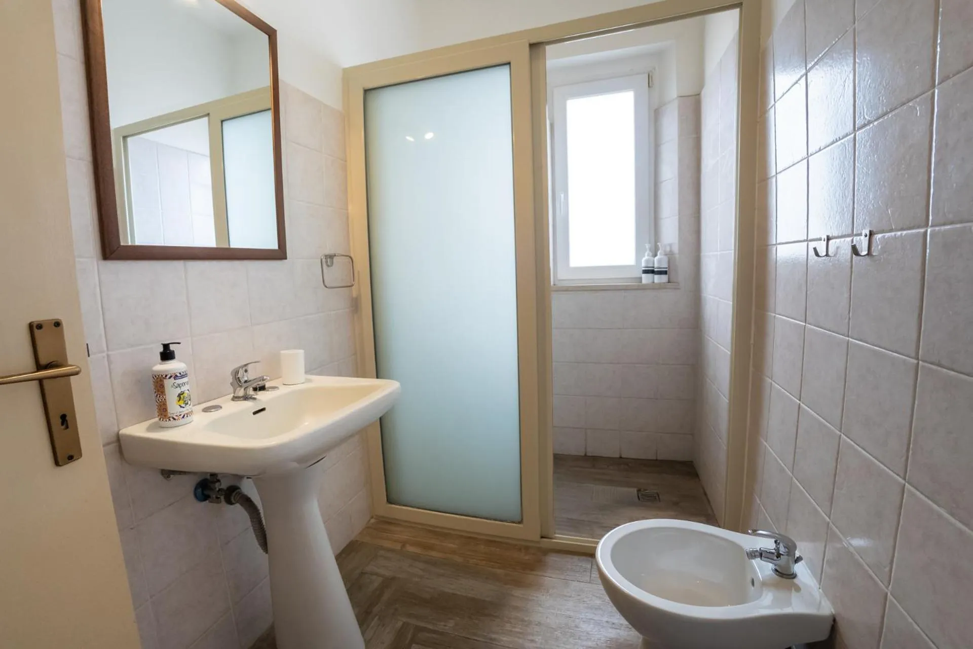 Bathroom in Hippocampus B&B