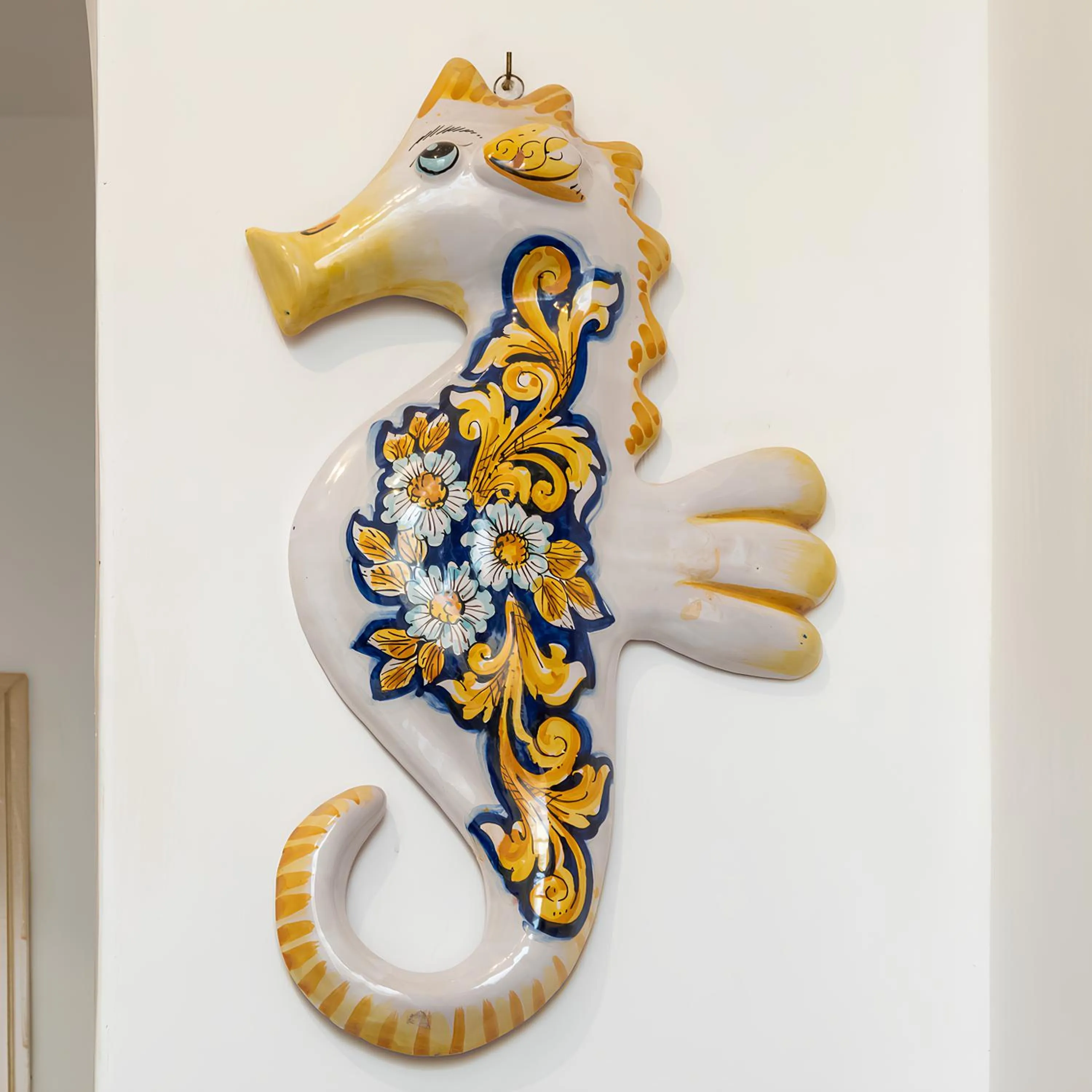 Decorative detail in Hippocampus B&B