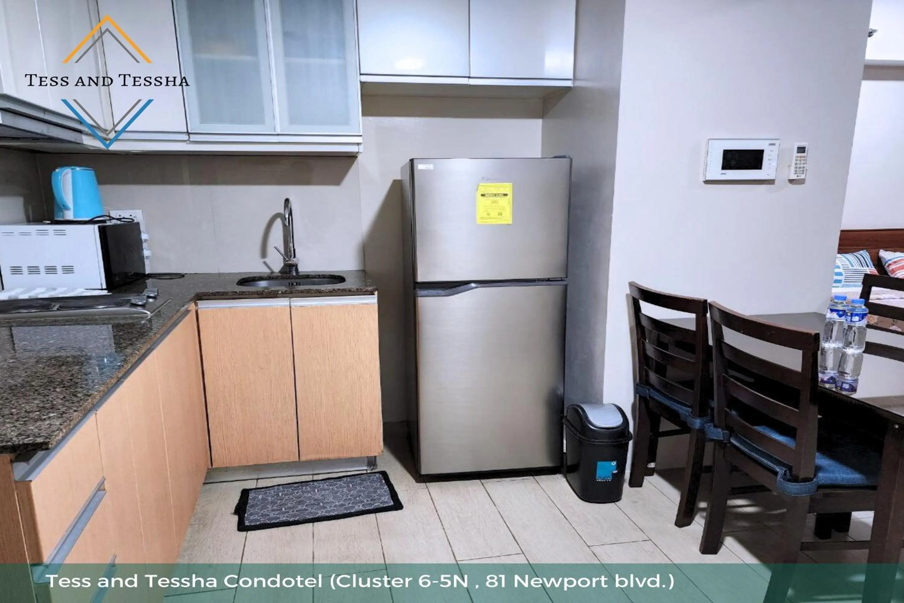 Kitchen or kitchenette in Tess and Tessha Condotel near T3 Airport