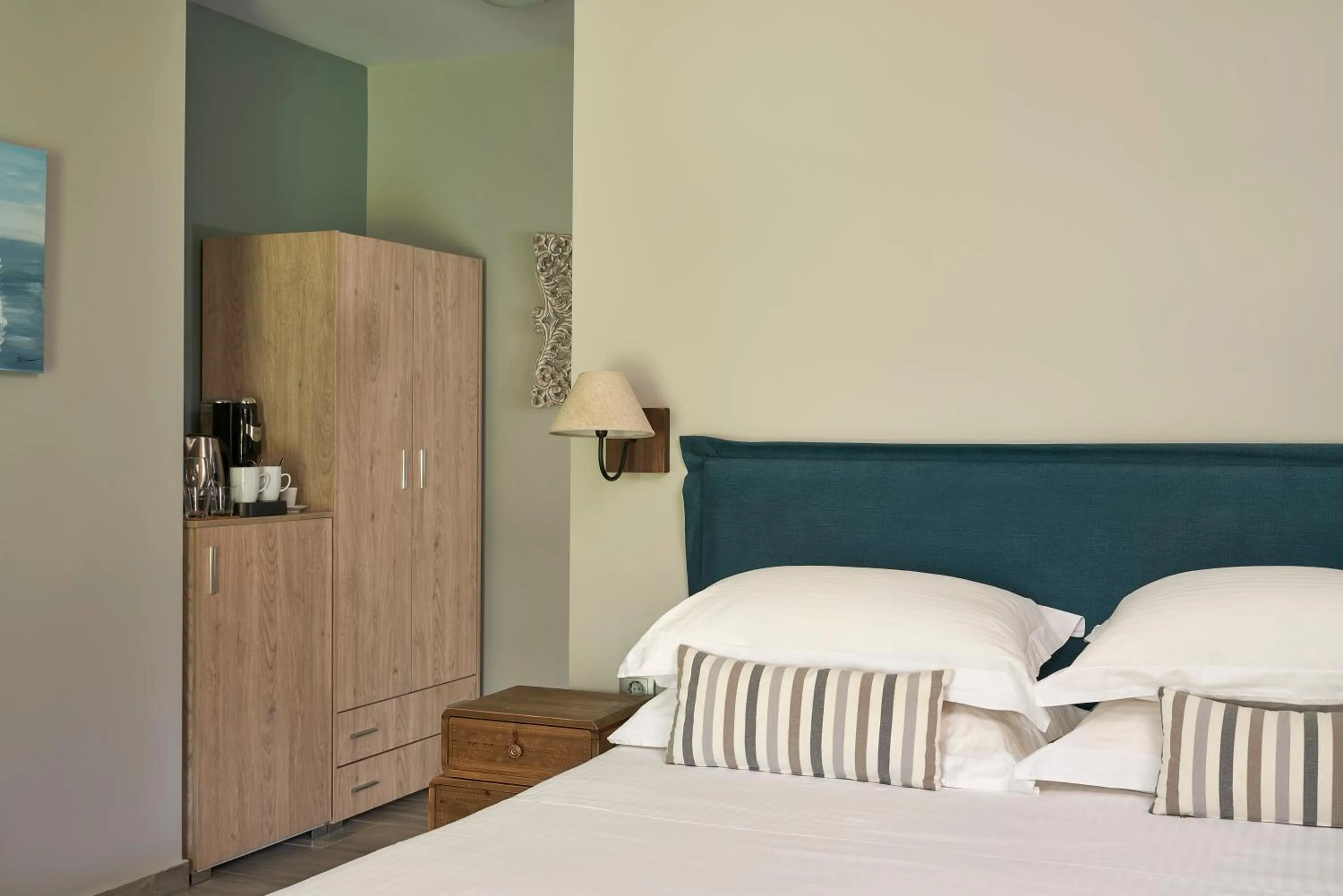 Bedroom, Bed in Mirabilia Boutique Hotel