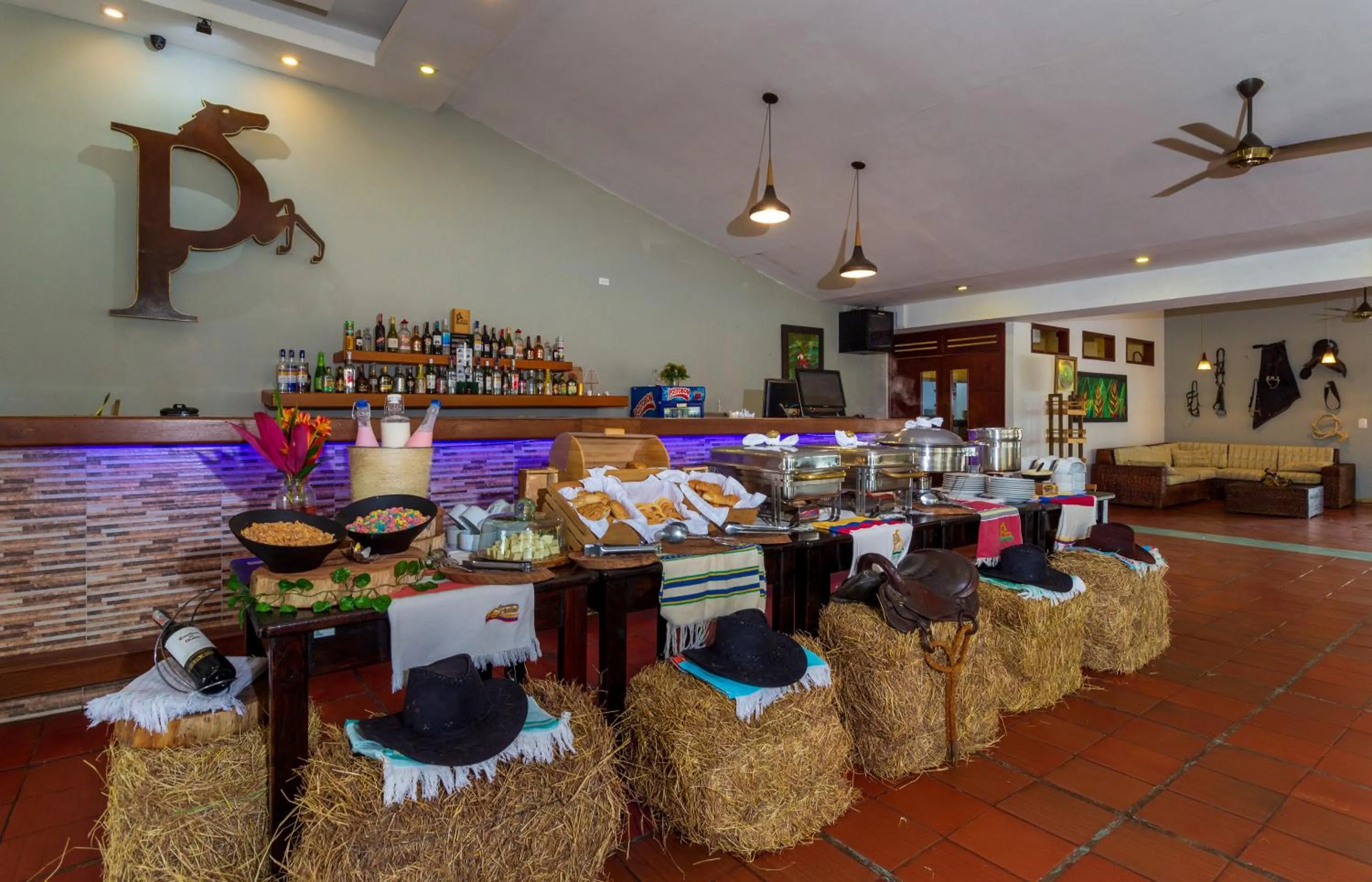 Restaurant/places to eat in Hotel Campestre La Potra