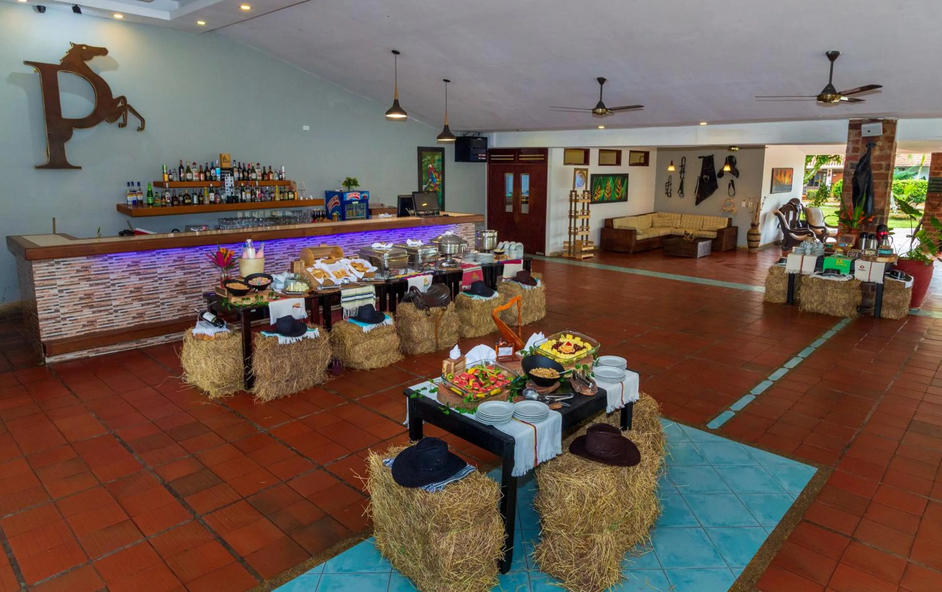 Restaurant/places to eat in Hotel Campestre La Potra