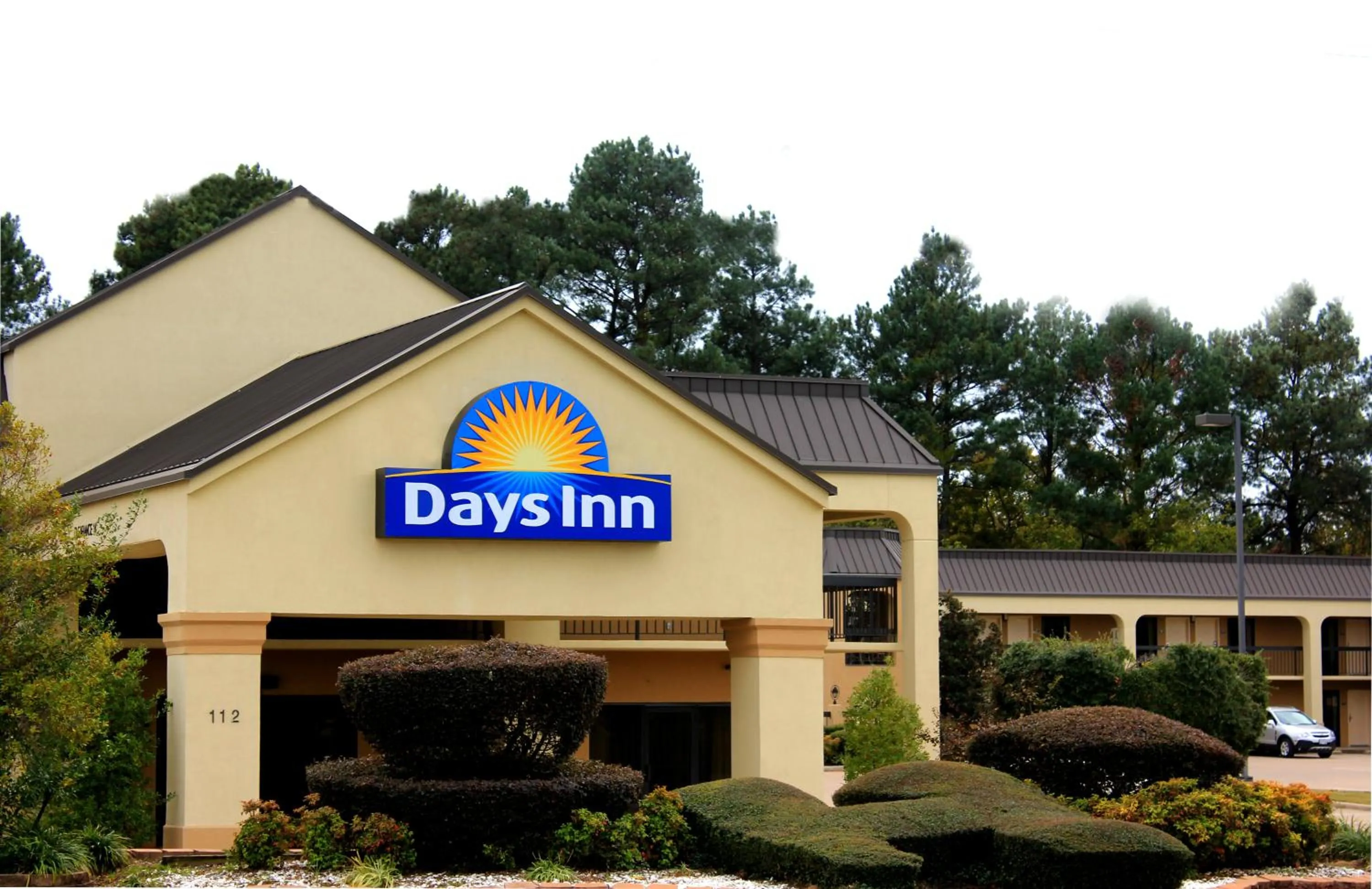 Property building in Days Inn by Wyndham Longview South