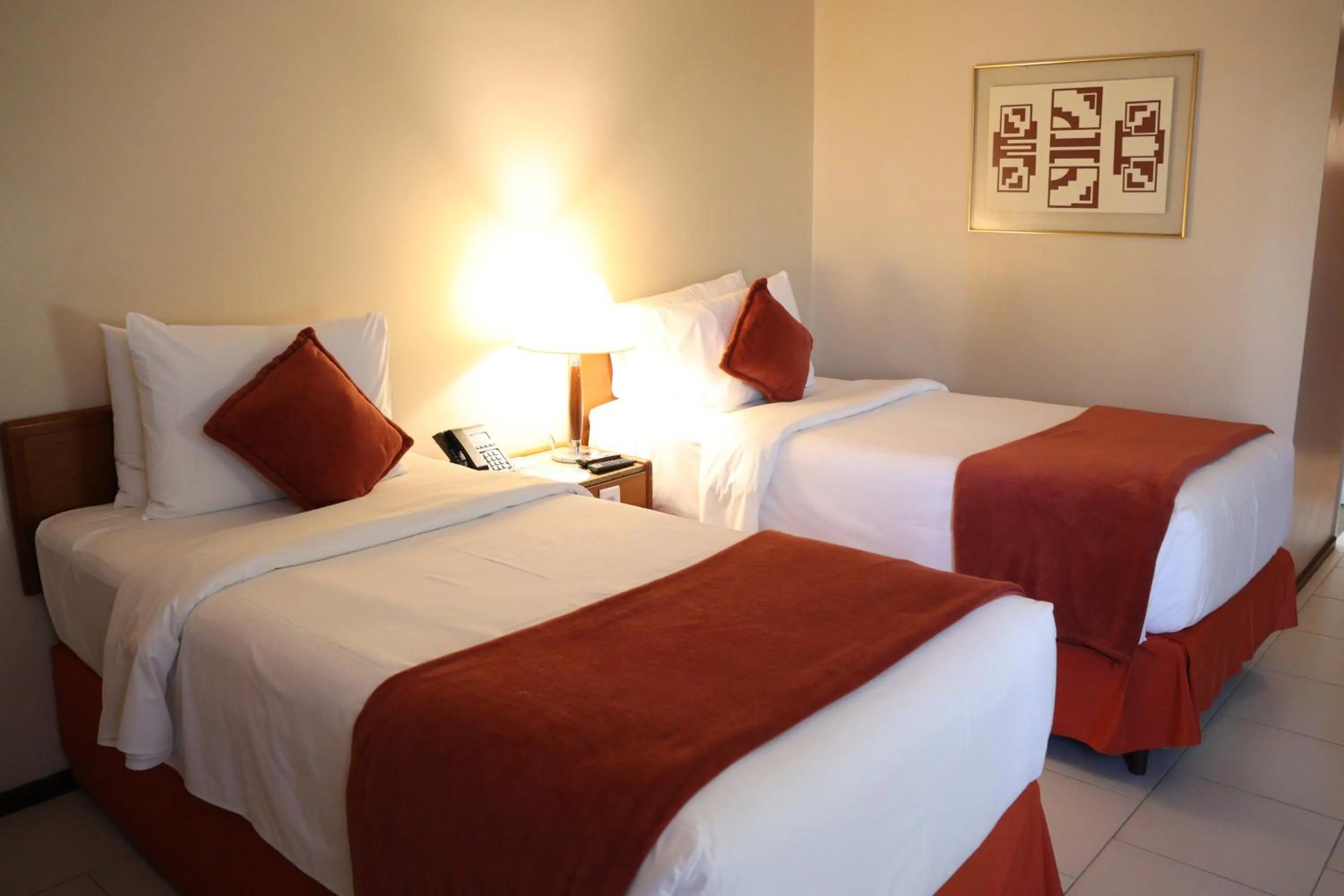 Bedroom, Bed in Hotel Princesa Louçã