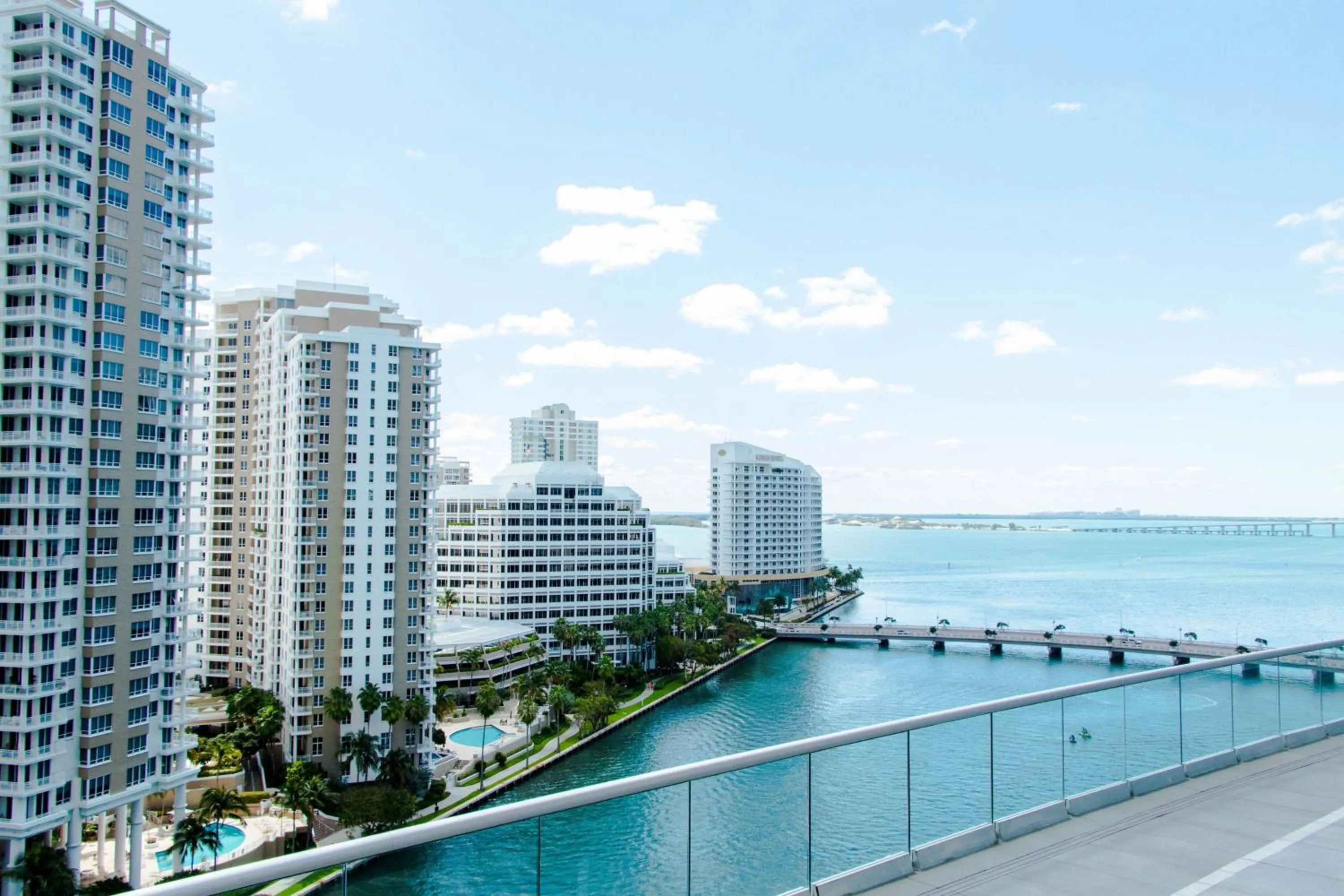 Swimming pool in W Miami