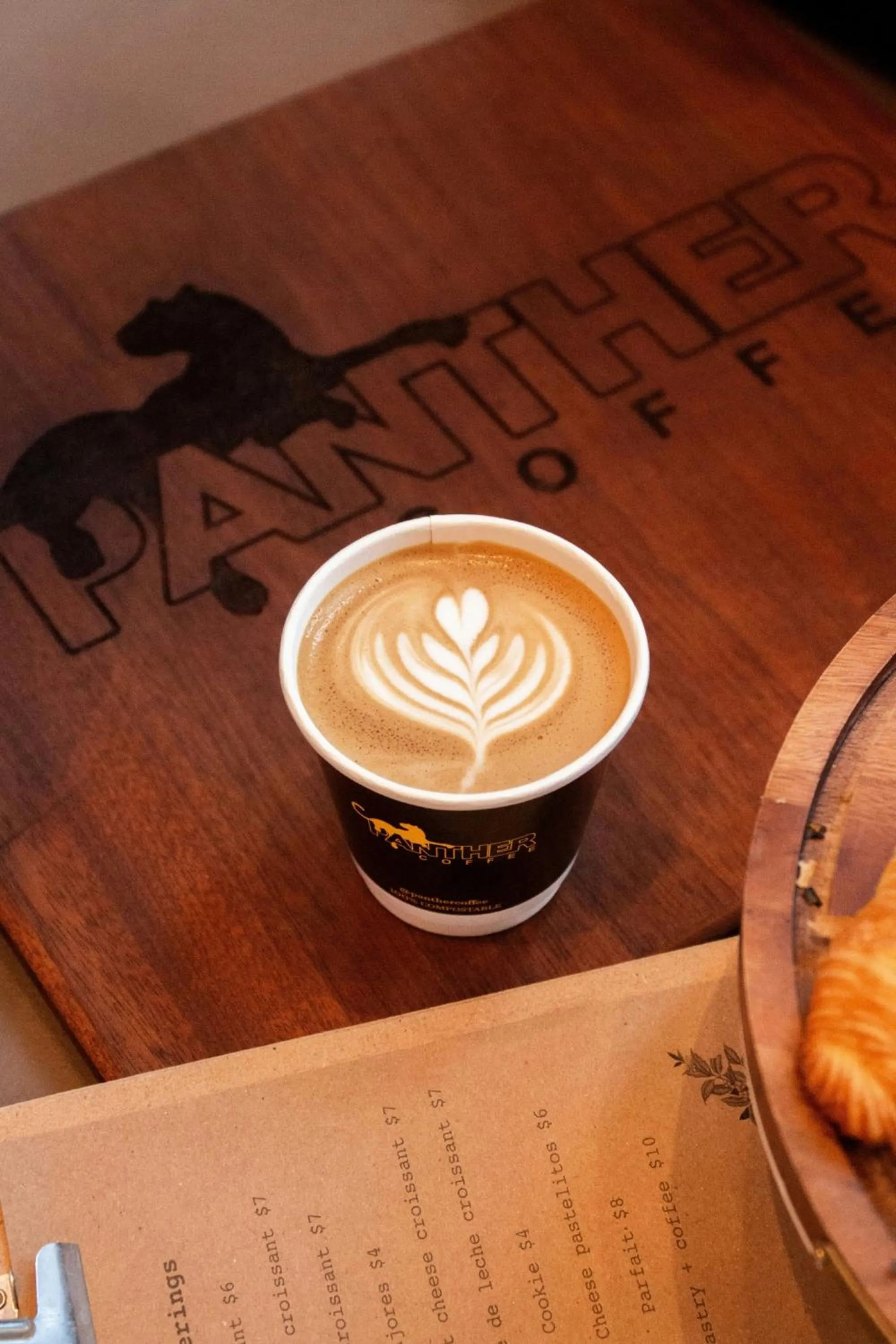 Living room in W Miami