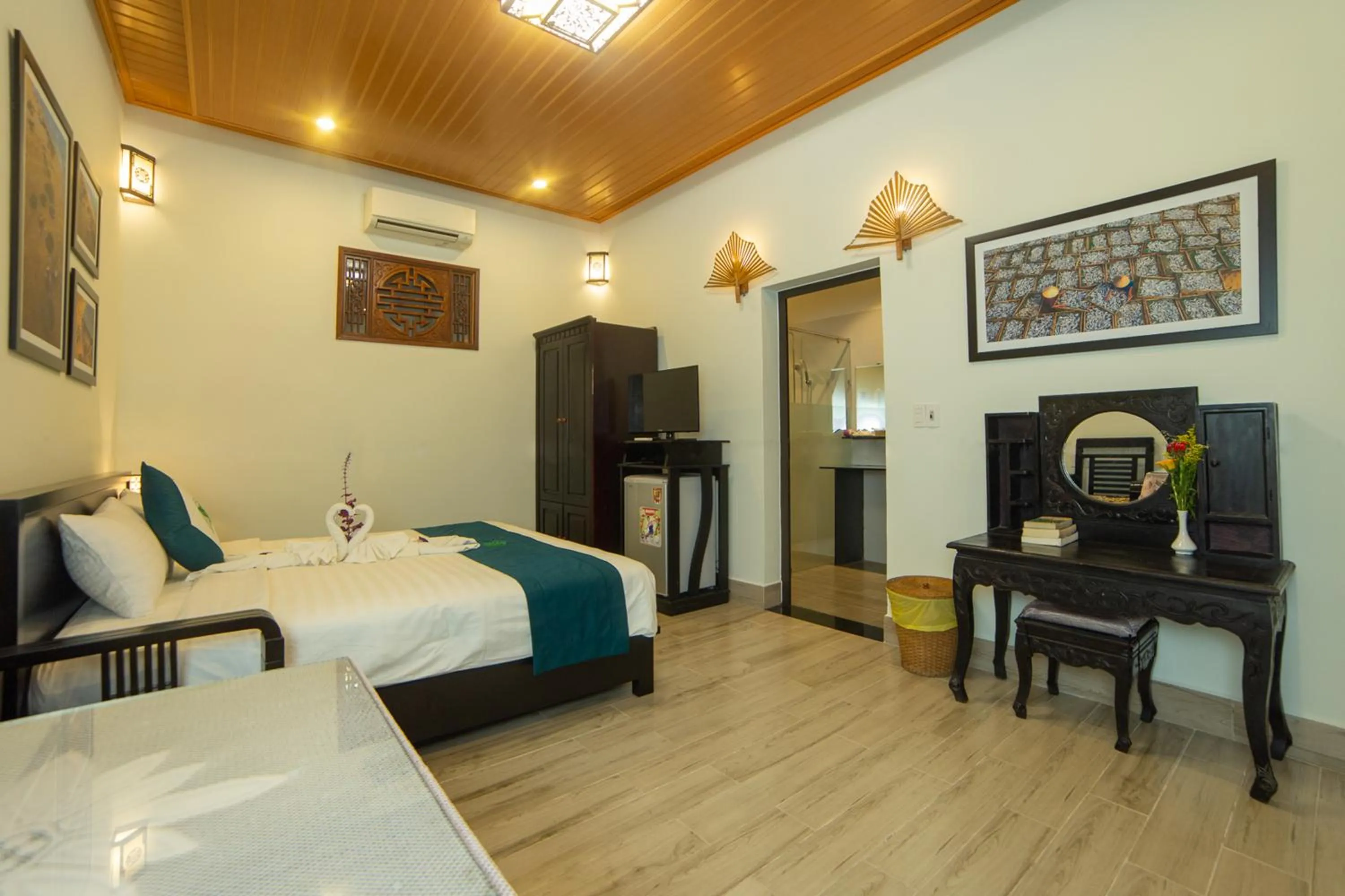 TV and multimedia, Bed in Betel Garden Villa