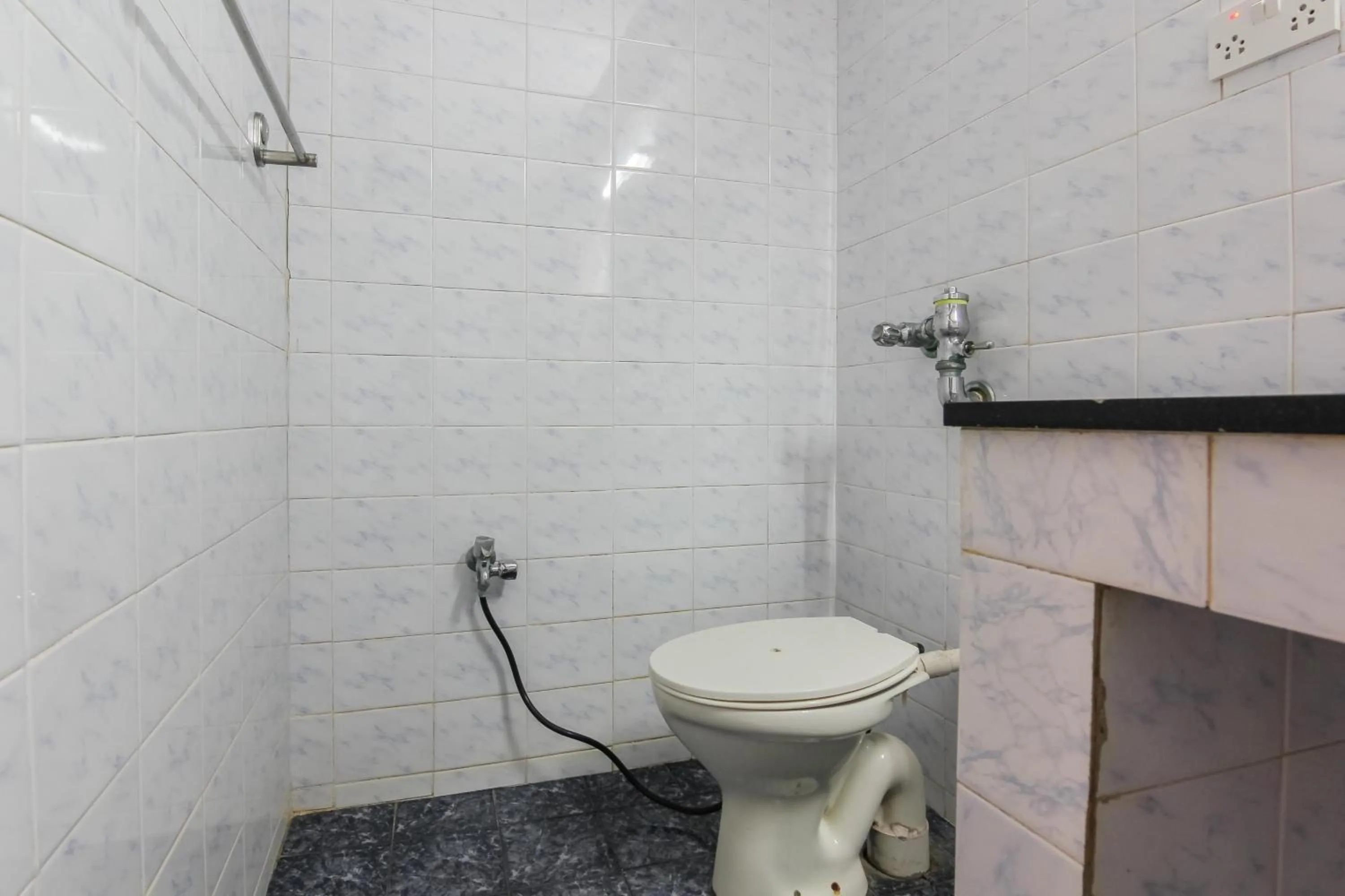 Shower in Baia Do Sol - Beach boutique
