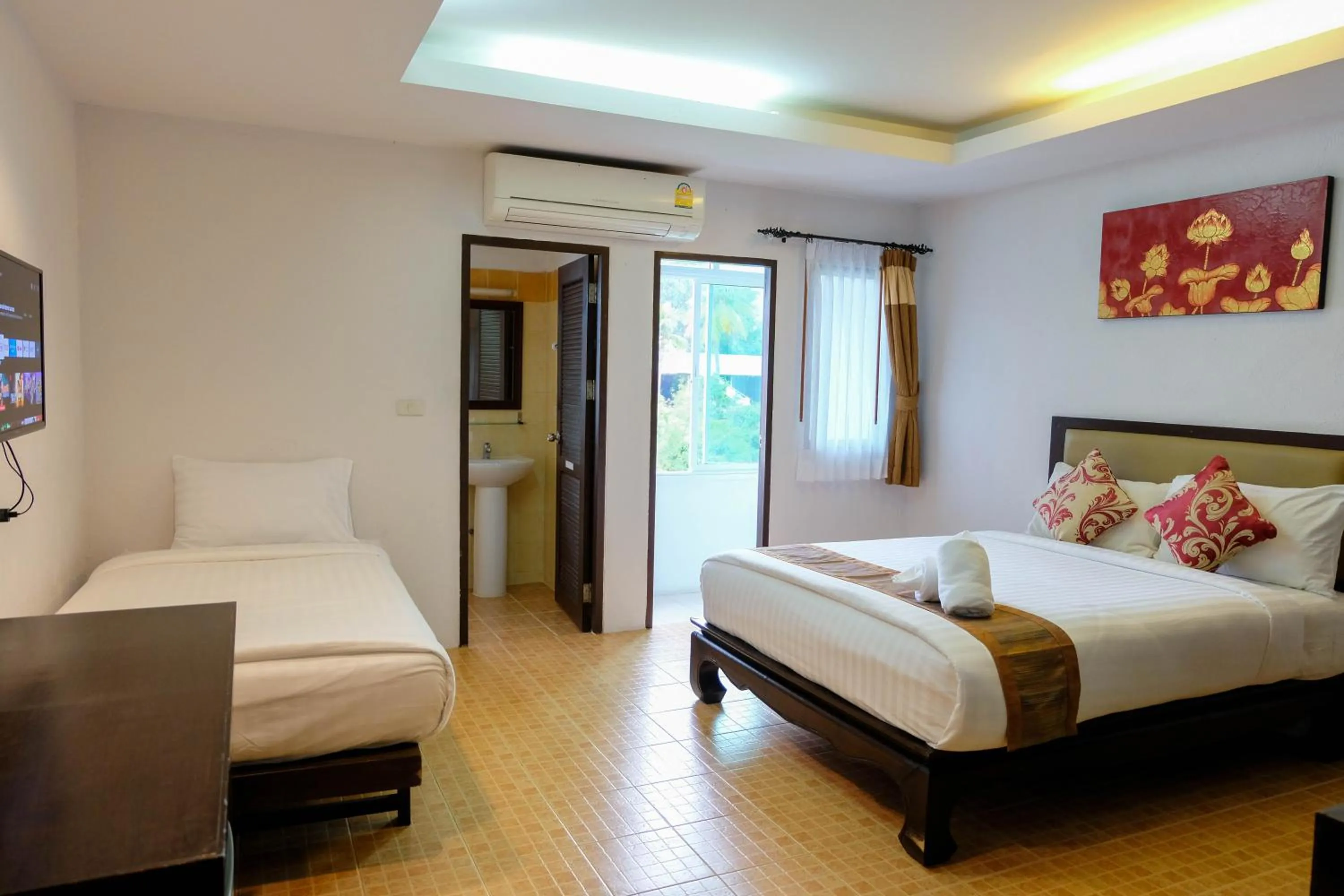 Bed in Arina Boutique Residence