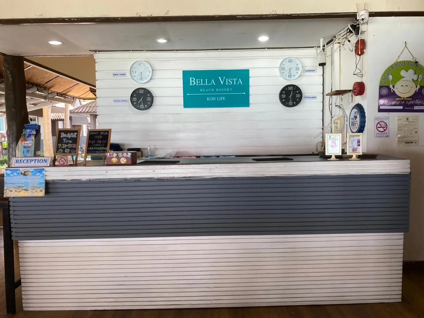 Lobby or reception in Bella Vista Beach Resort Koh Lipe