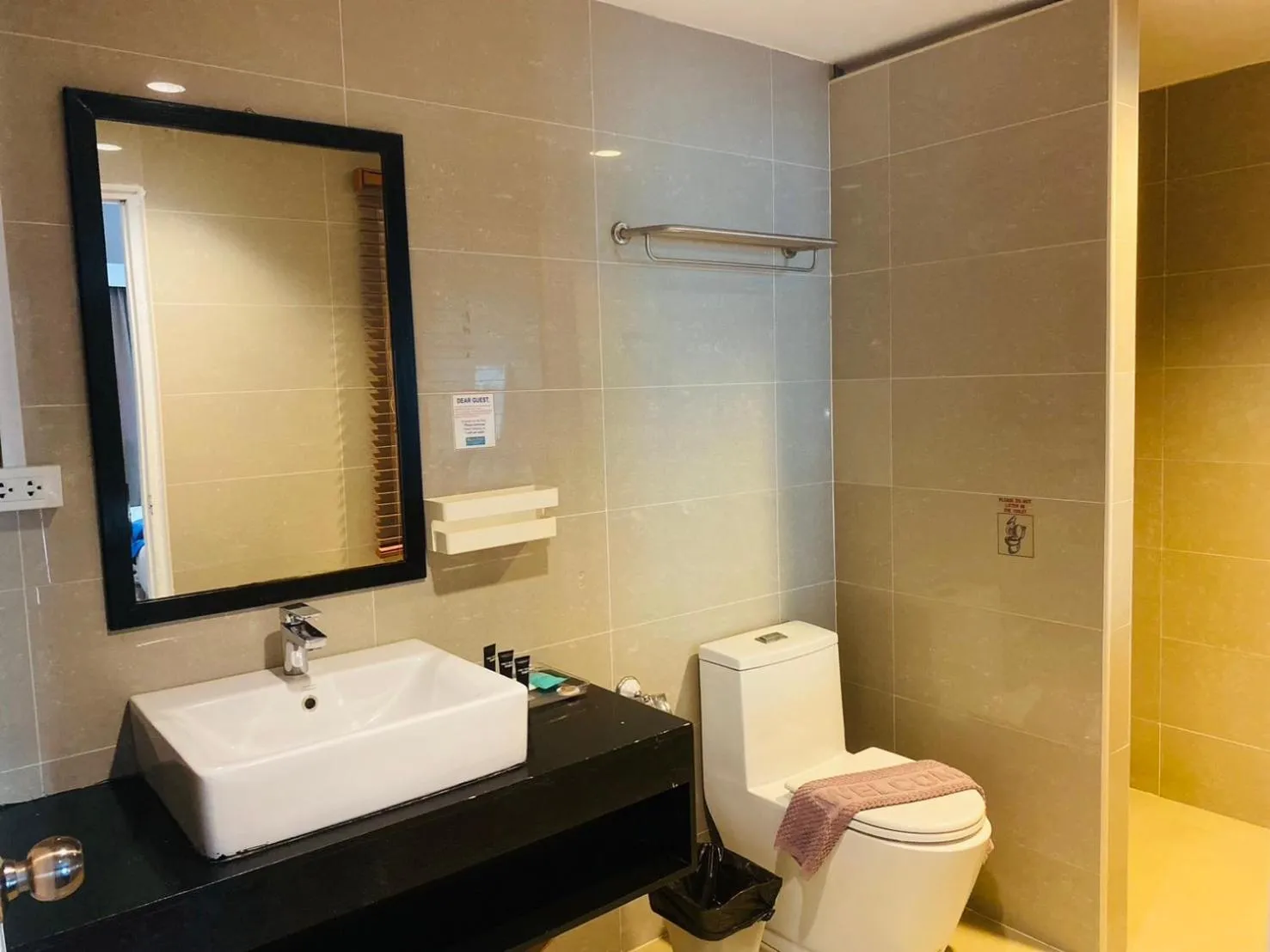 Bathroom in Bella Vista Beach Resort Koh Lipe