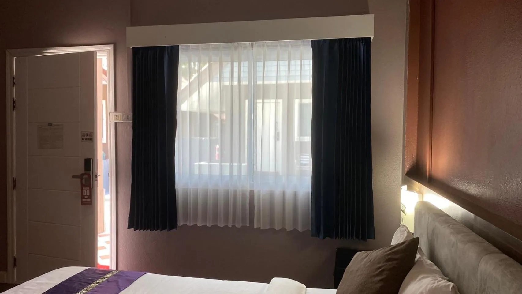 Bedroom, Bed in Bella Vista Beach Resort Koh Lipe