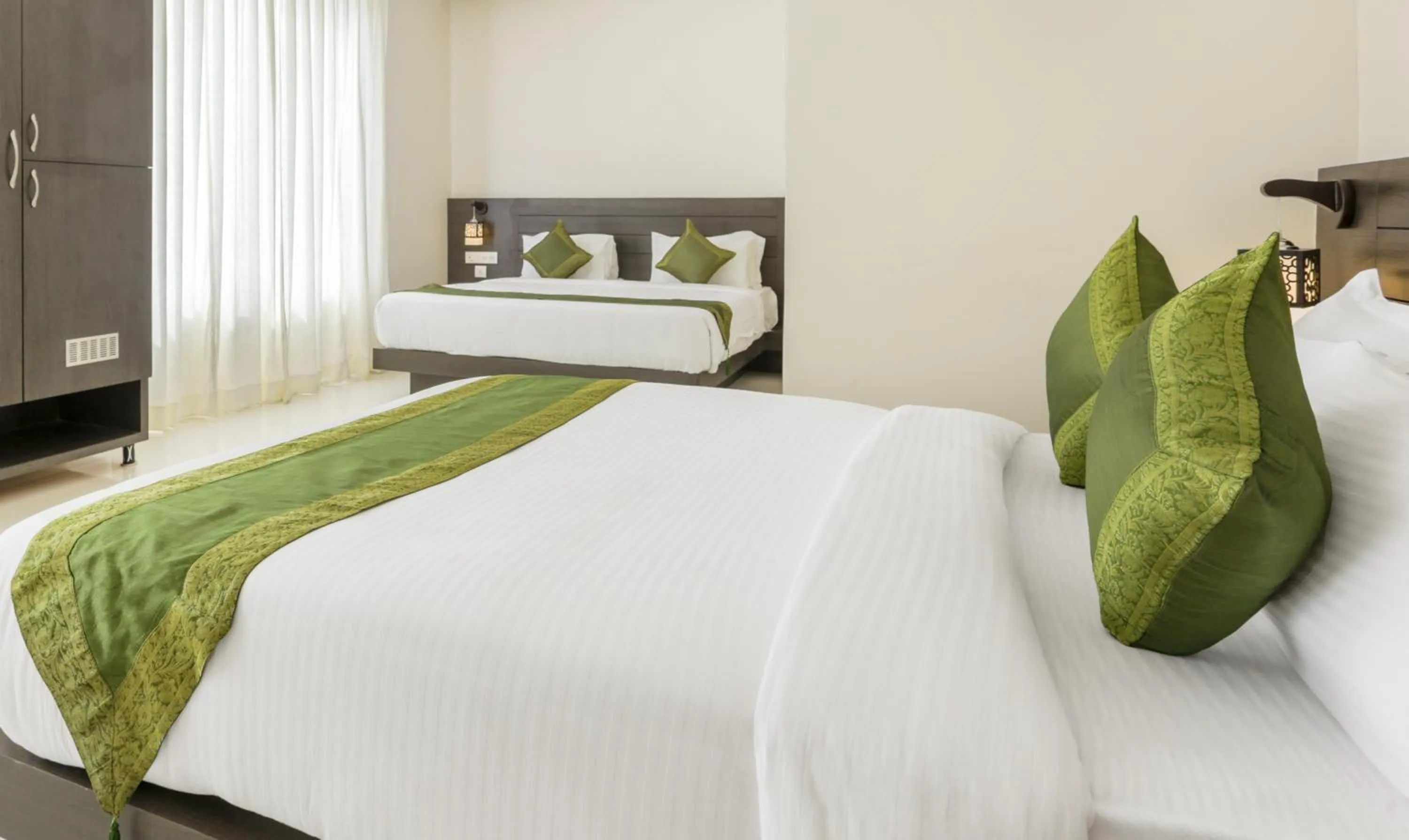 Bedroom, Bed in Treebo Sunrise IG Road