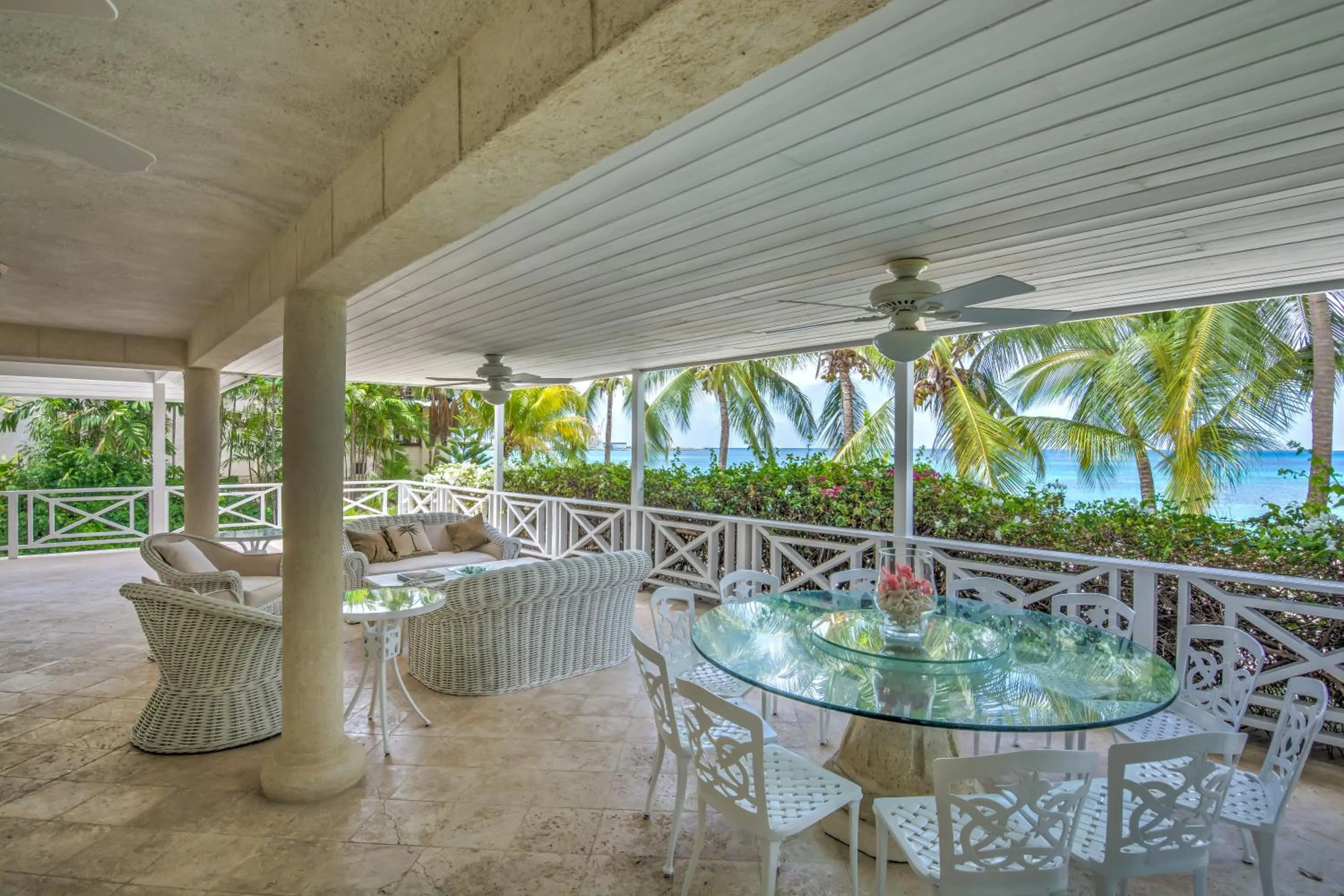 Patio in Tantalus Villa