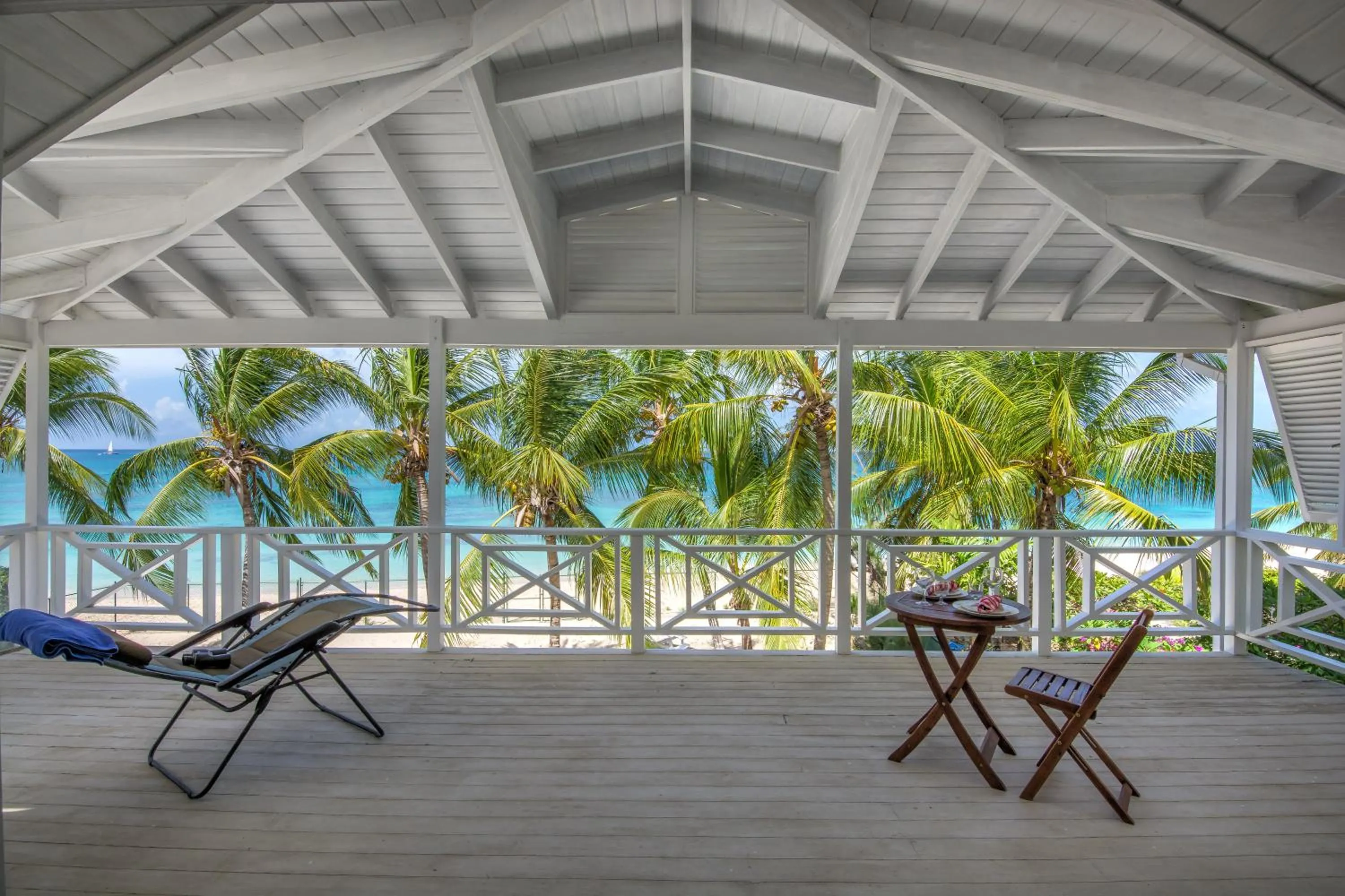 Balcony/Terrace in Tantalus Villa