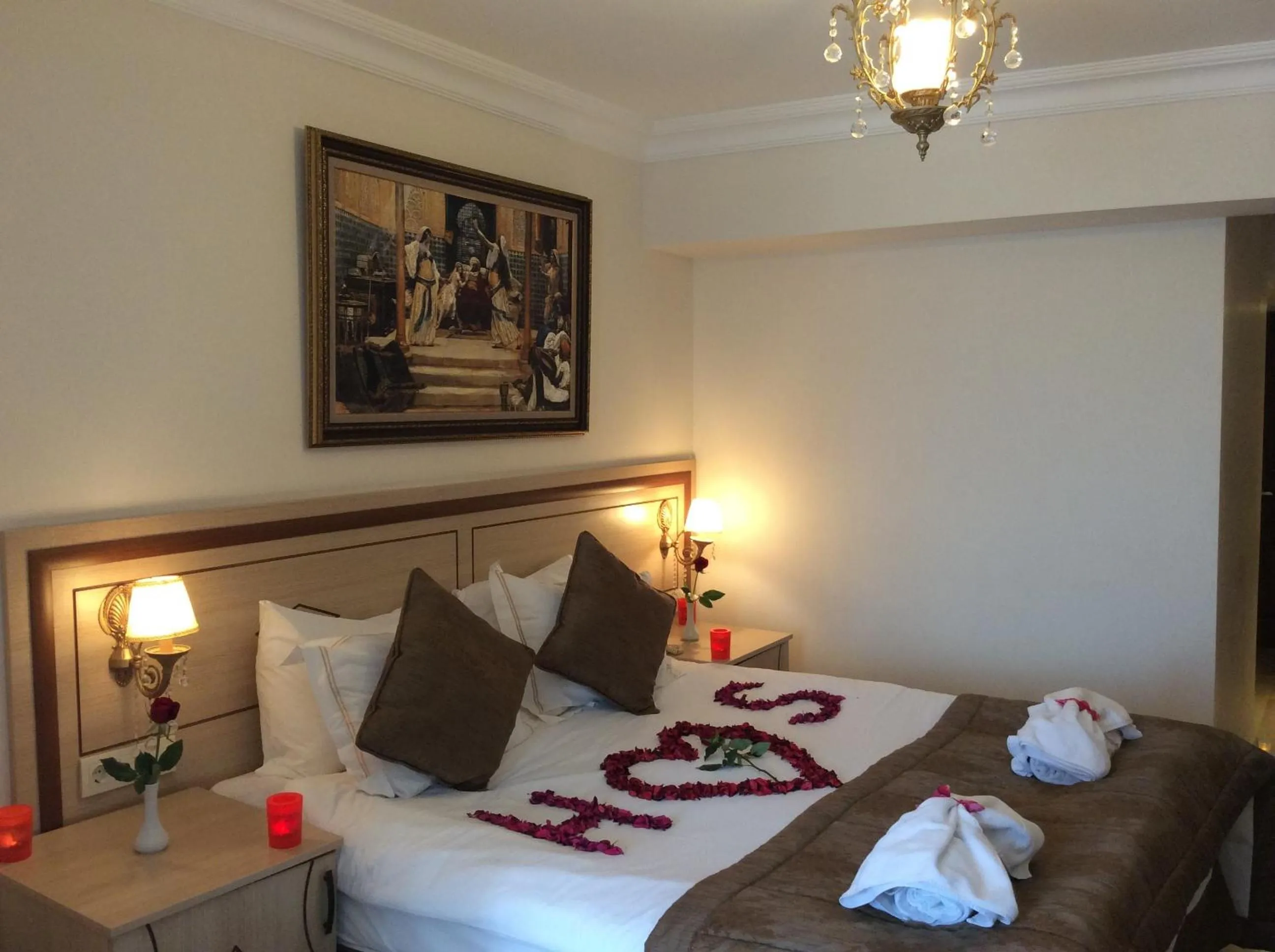 Bed in Sultan Palace Hotel