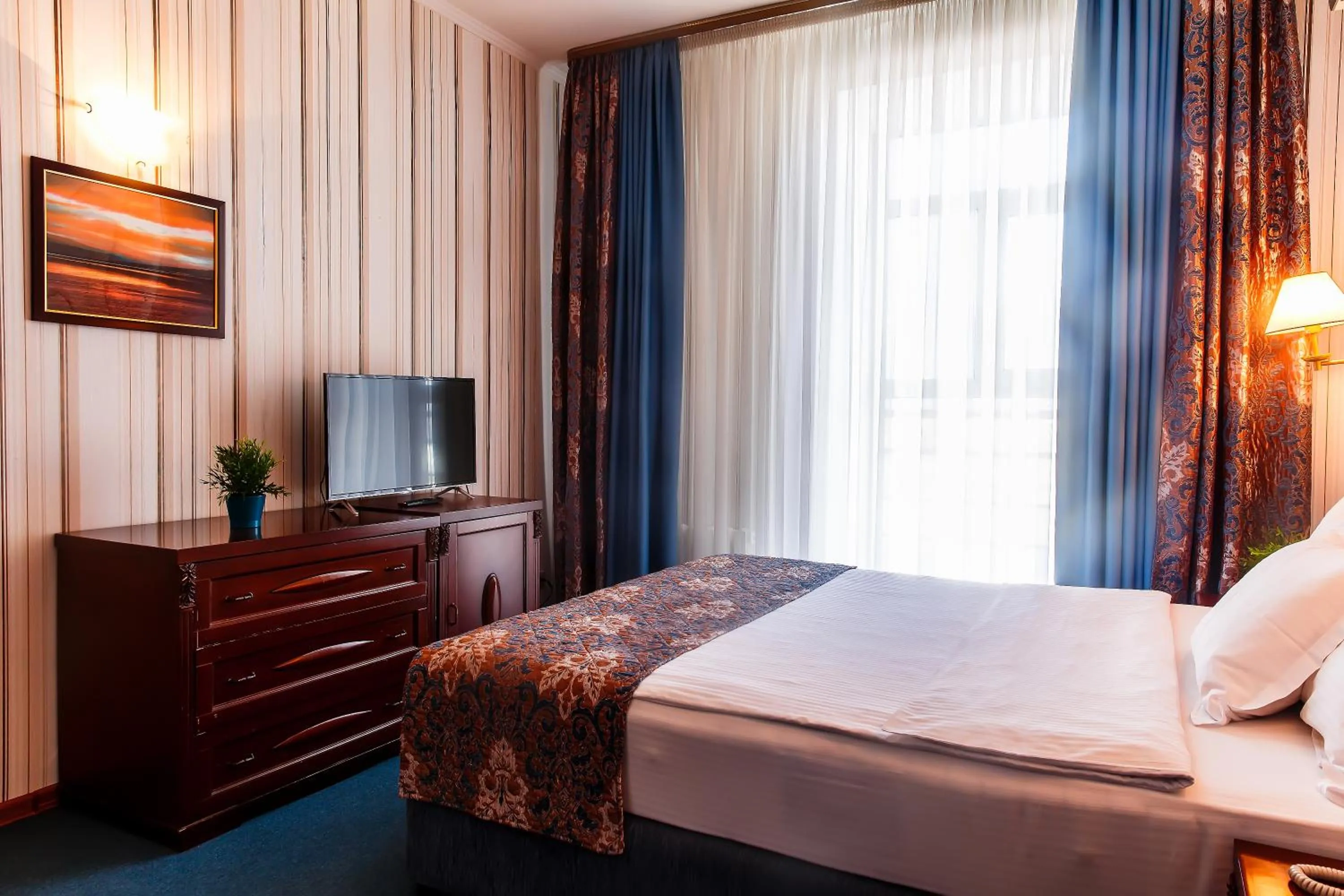 Photo of the whole room, Bed in Tengri Hotel