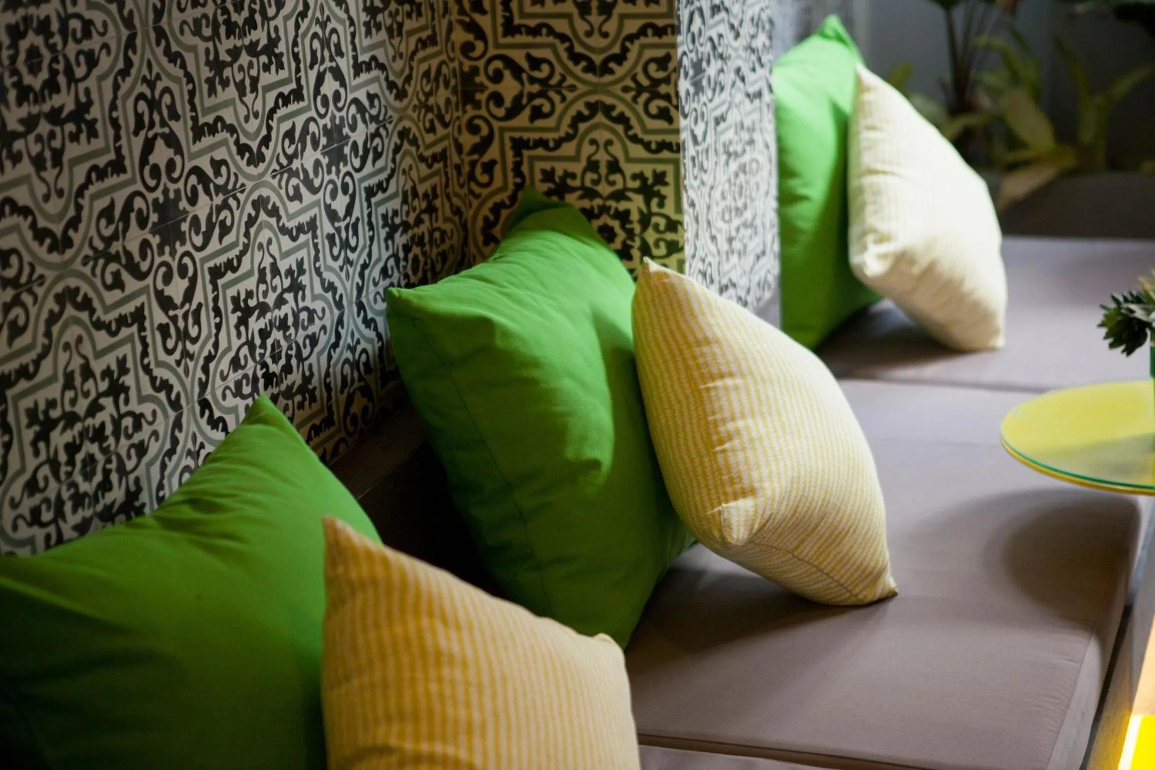 Swimming pool in Ploen Chaweng by Tolani