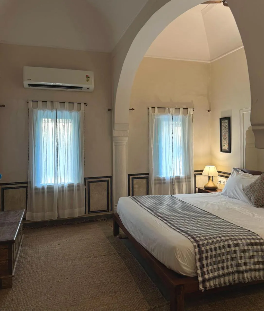 Bed in Mandawa Kothi