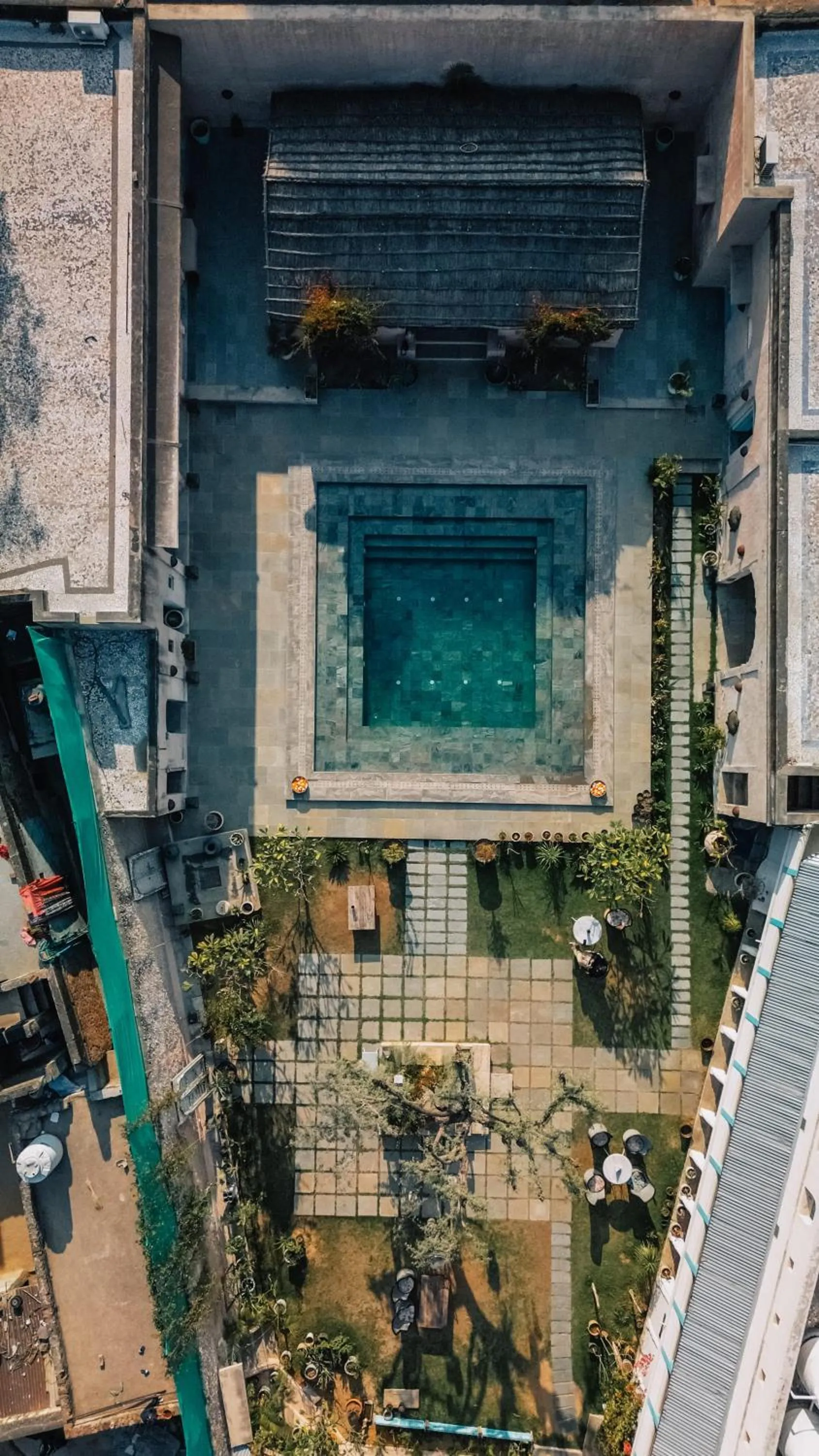 Swimming pool in Mandawa Kothi