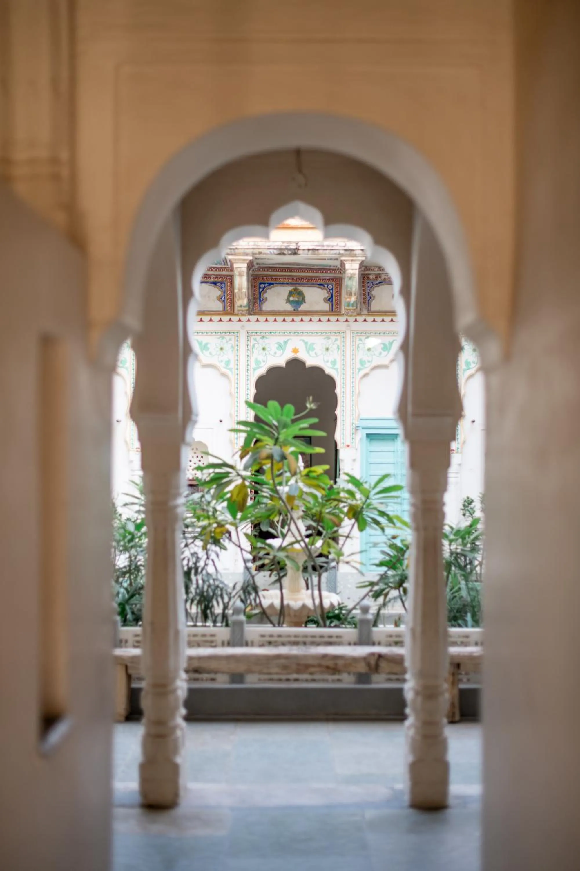 Facade/entrance in Mandawa Kothi