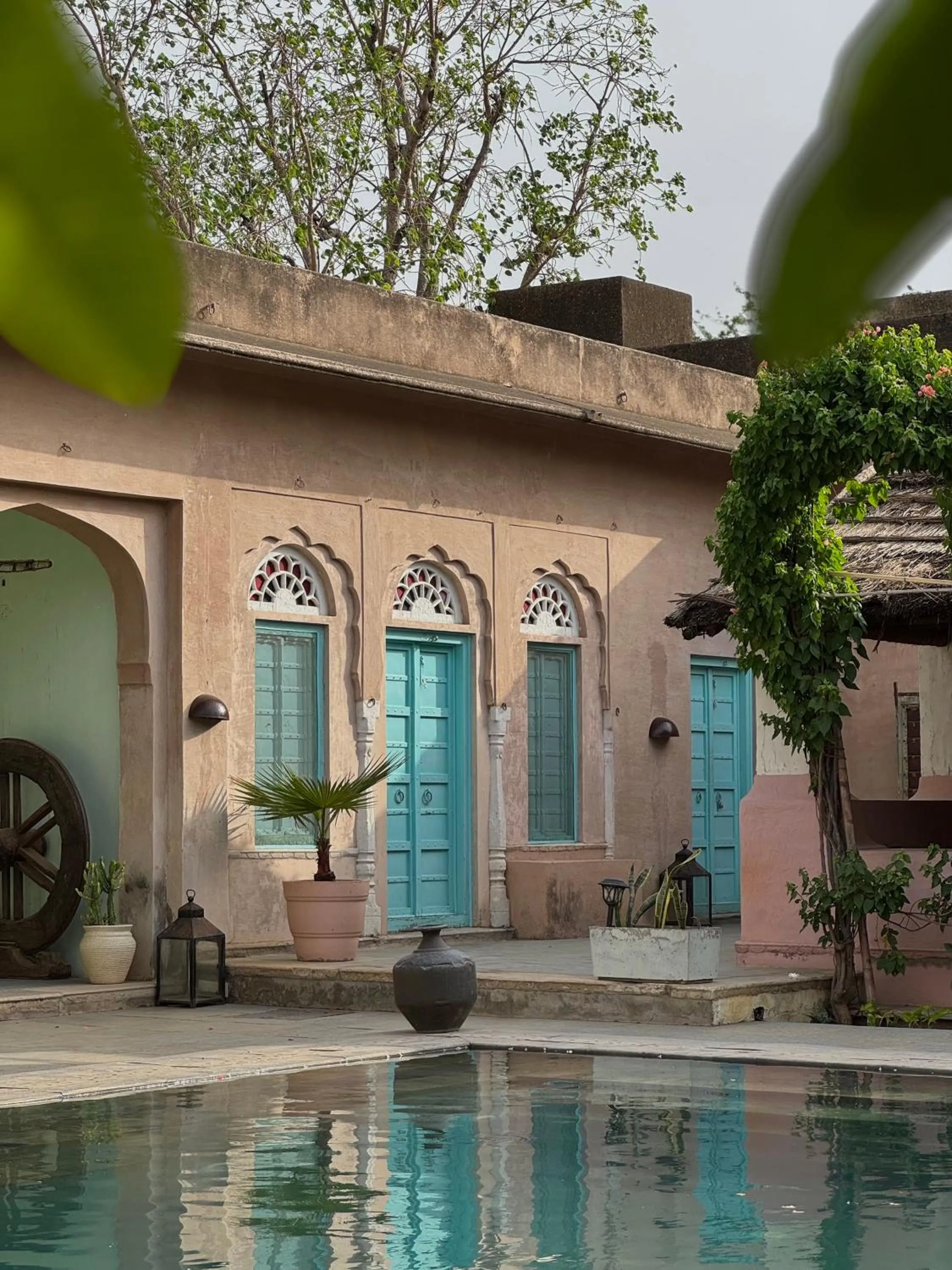 Pool view in Mandawa Kothi