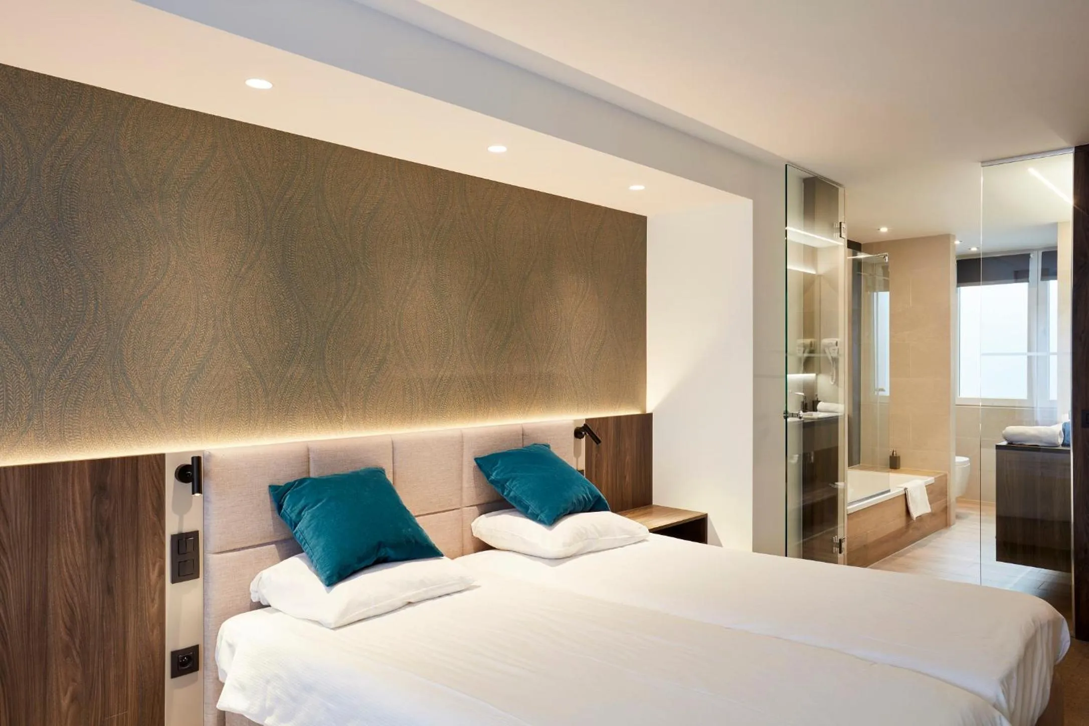 Bedroom, Bed in Hotel Nelson