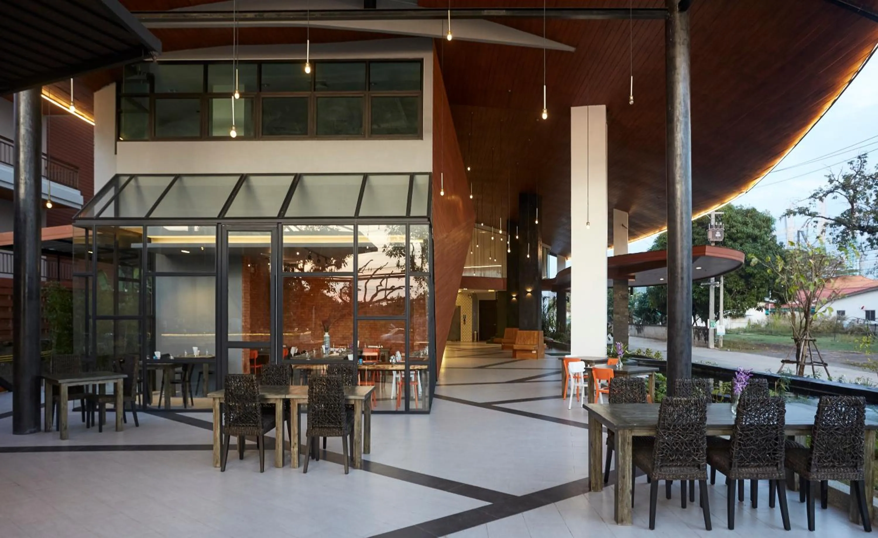 Restaurant/places to eat in Whale Hua Hin - SHA Plus