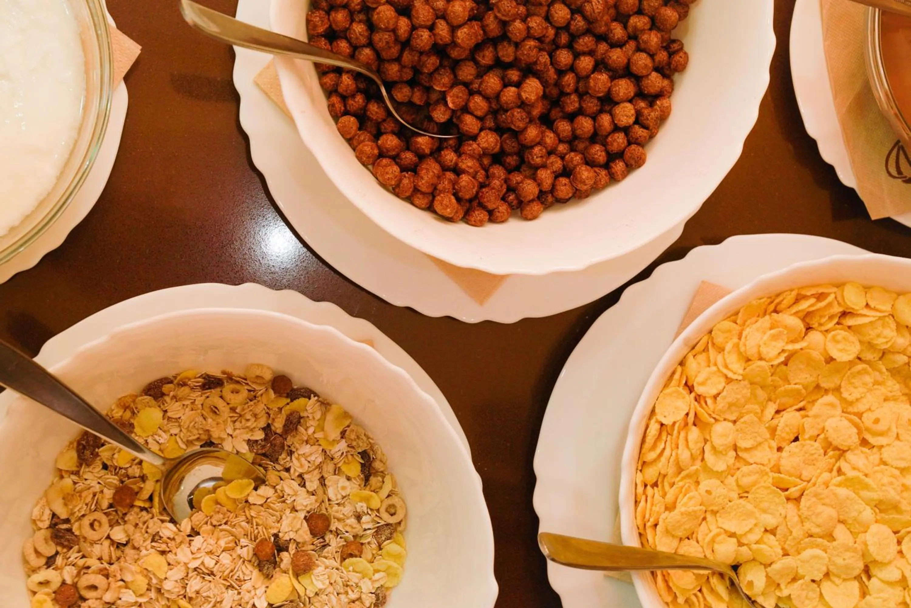 Food and drinks in Apart Hotel Flora Residence Daisy