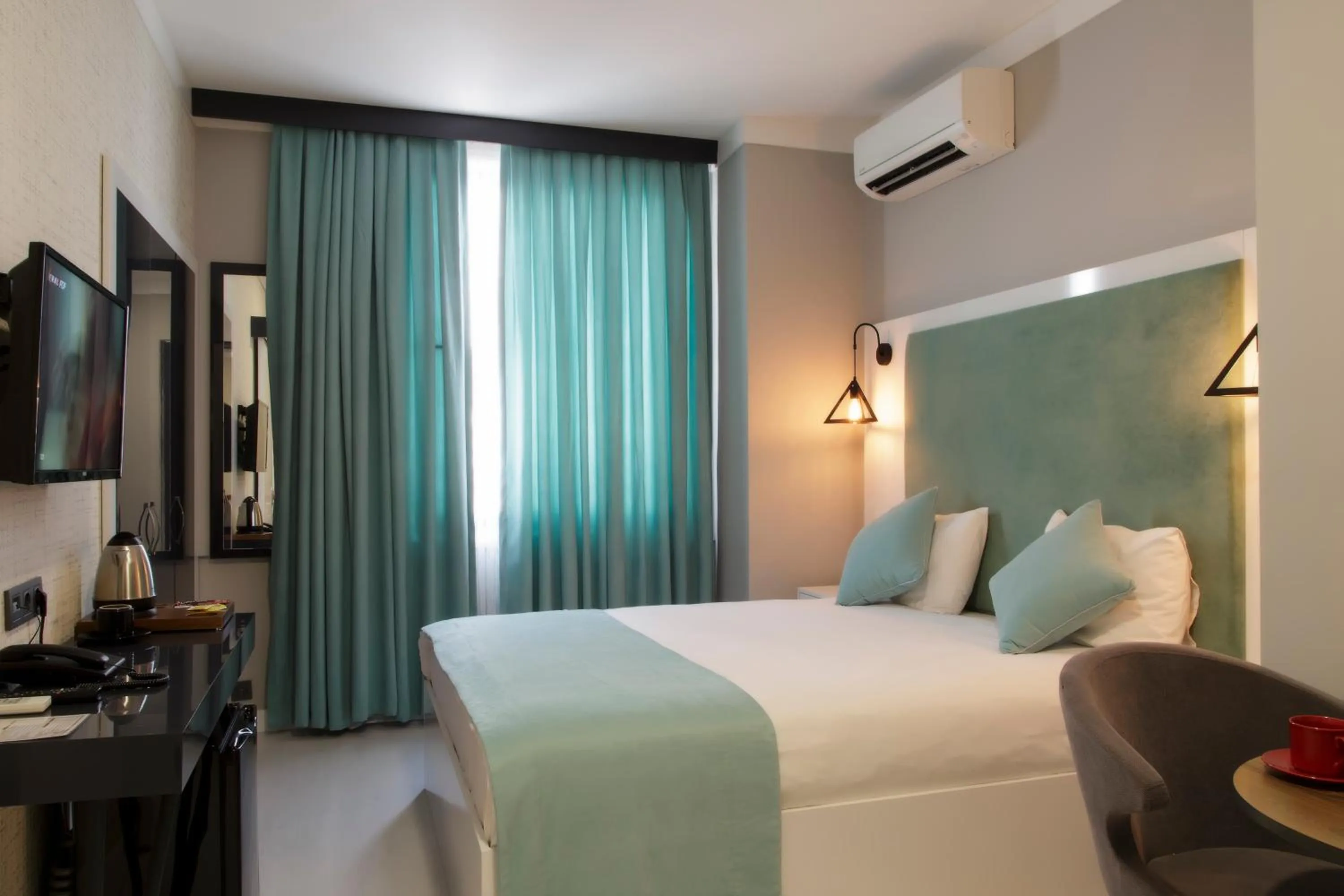 Bed in Bakırköy DES Suit Otel