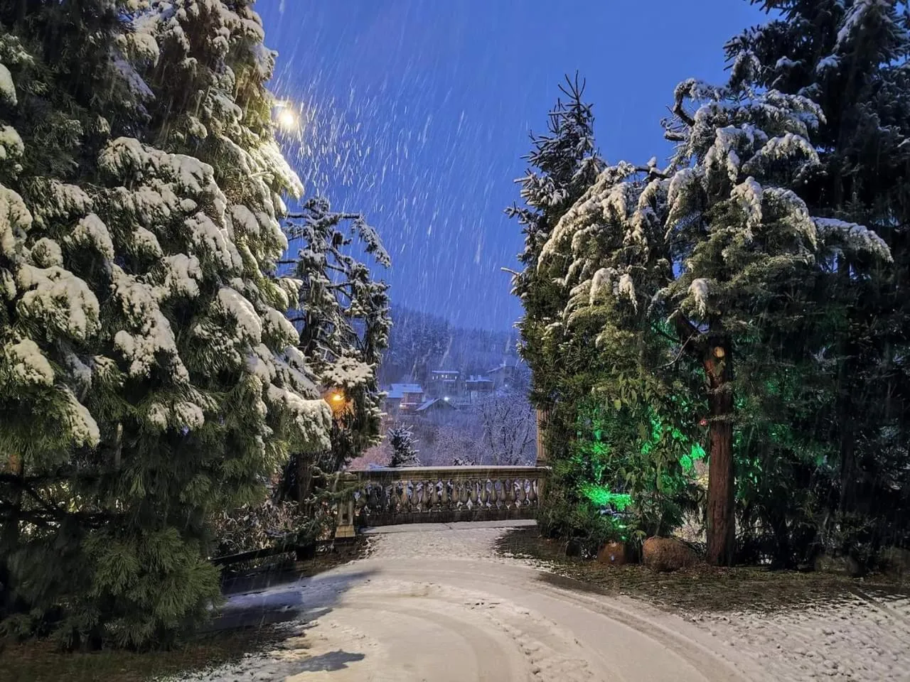 Park Hotel Amfora -Free Parking